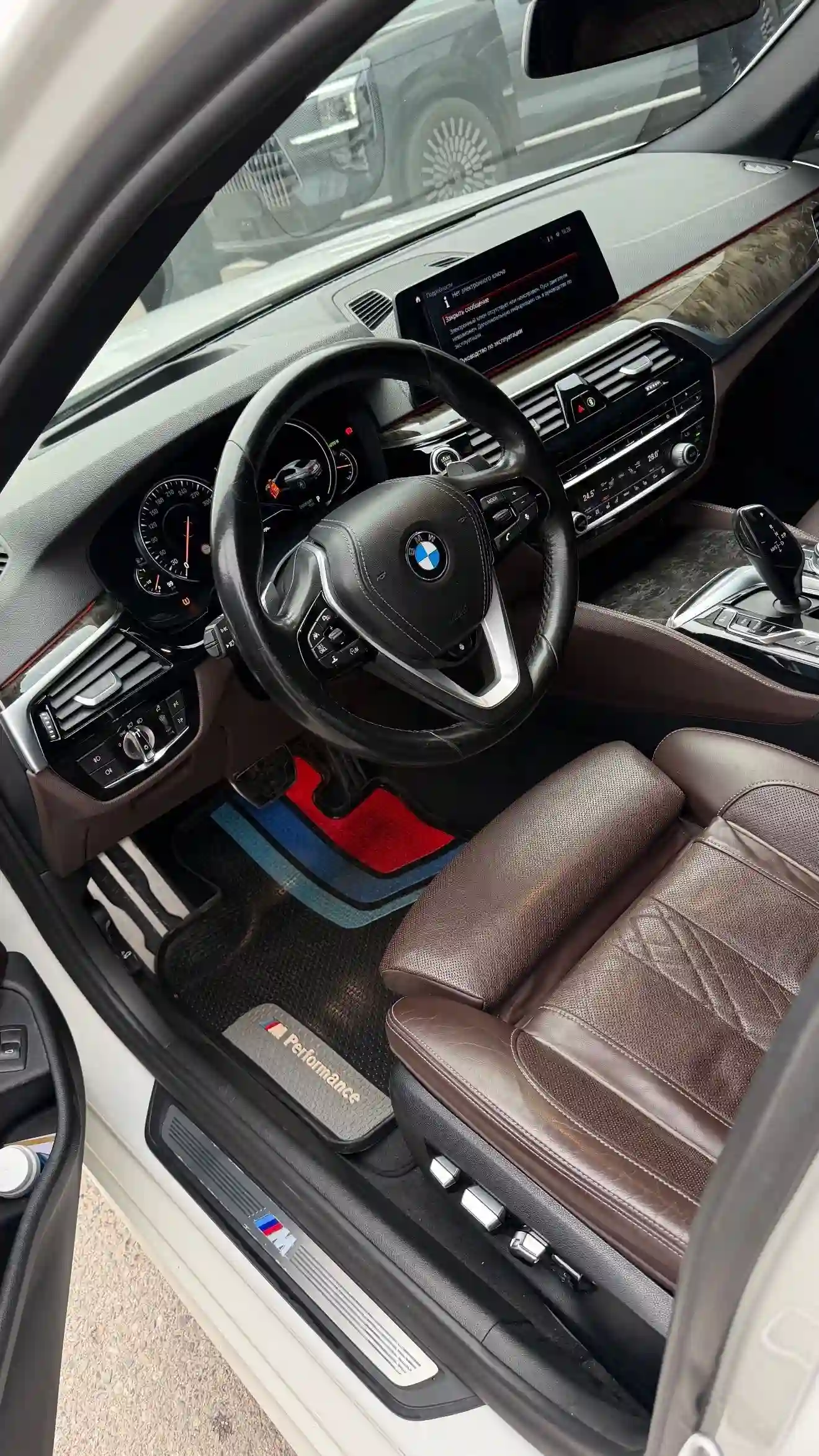 BMW 5 series 2017 — миниатюра 5