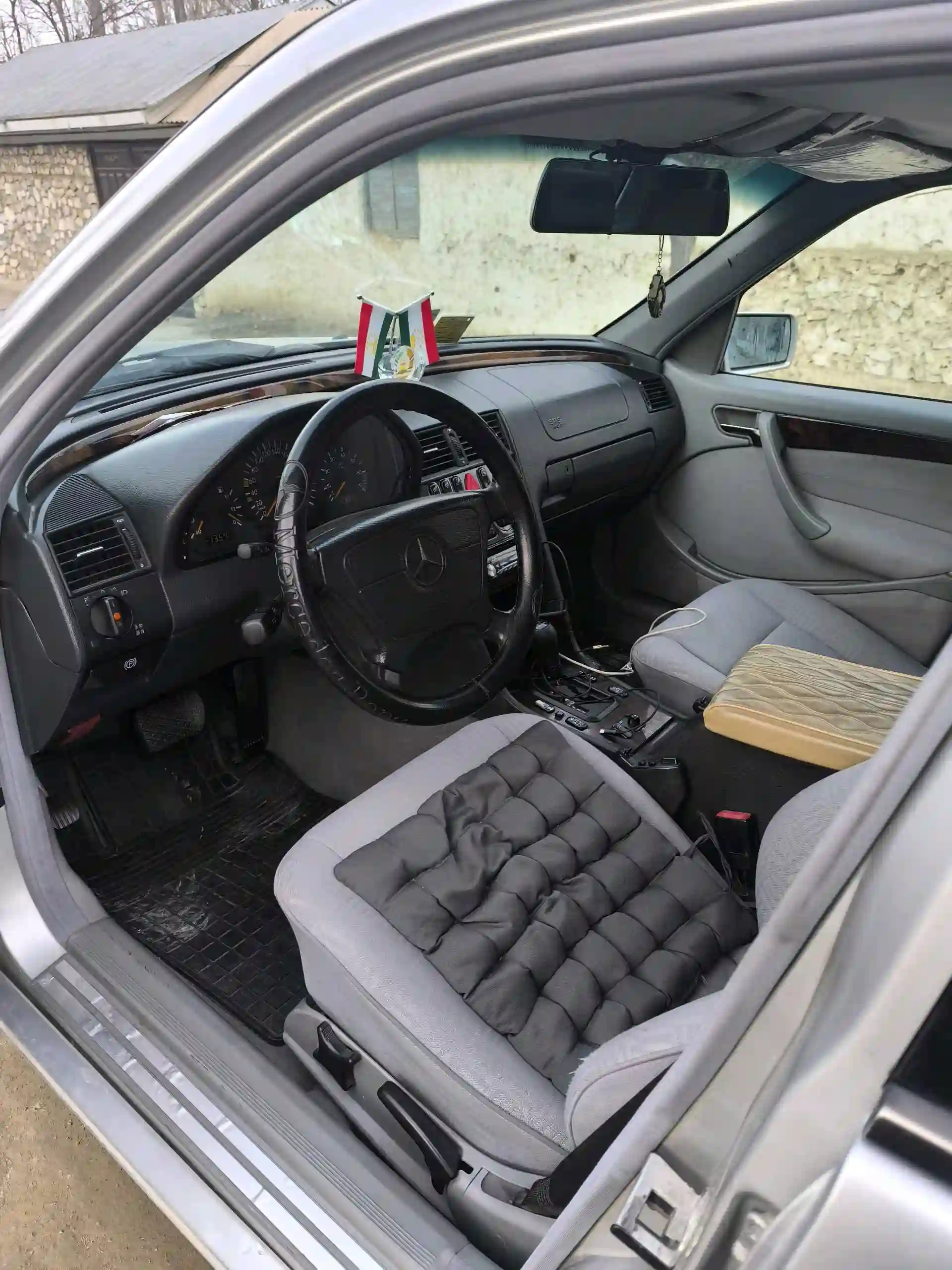 Mercedes-benz C class 1999 — миниатюра 7