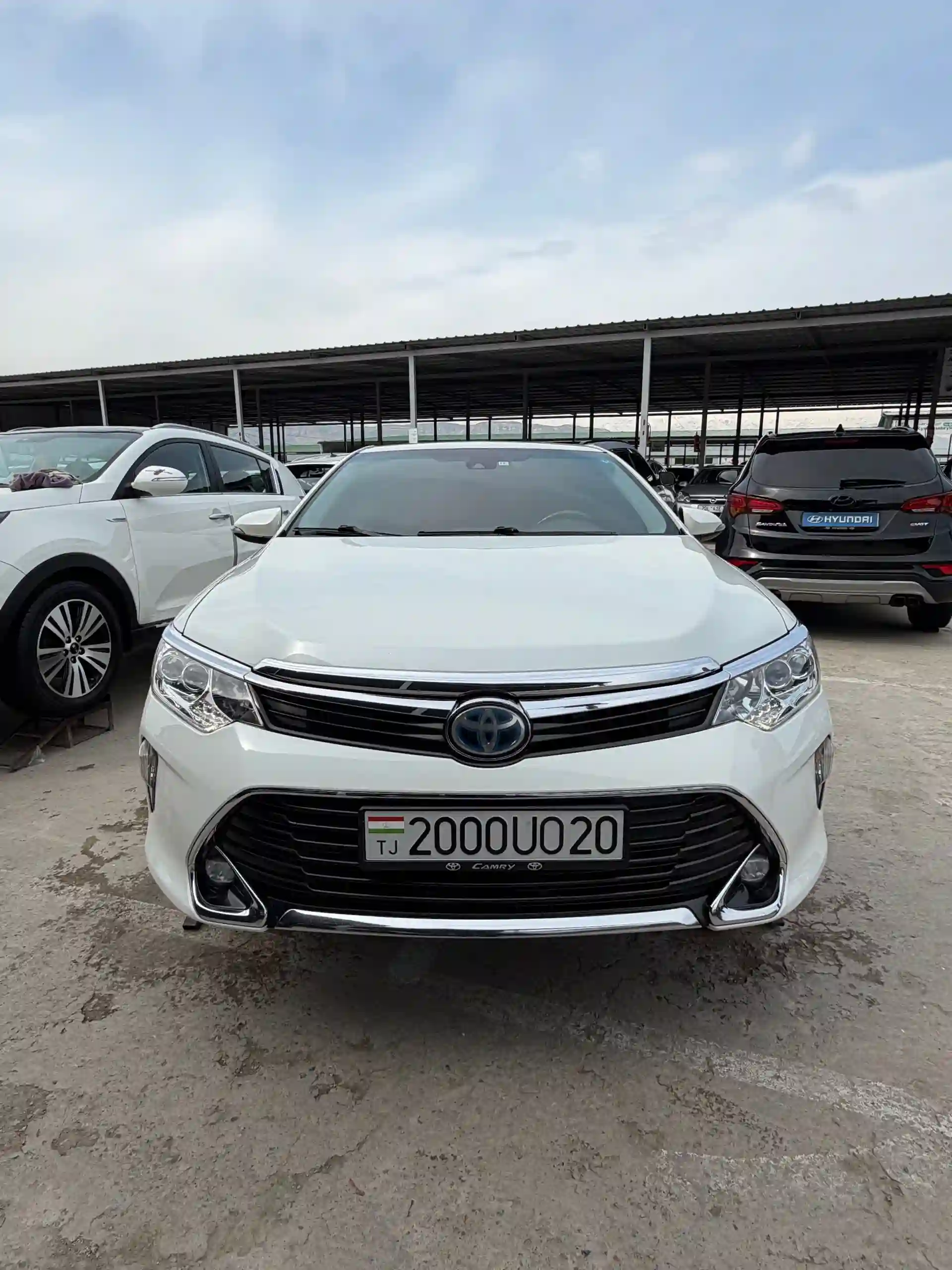 Toyota Camry 2016 — миниатюра 1