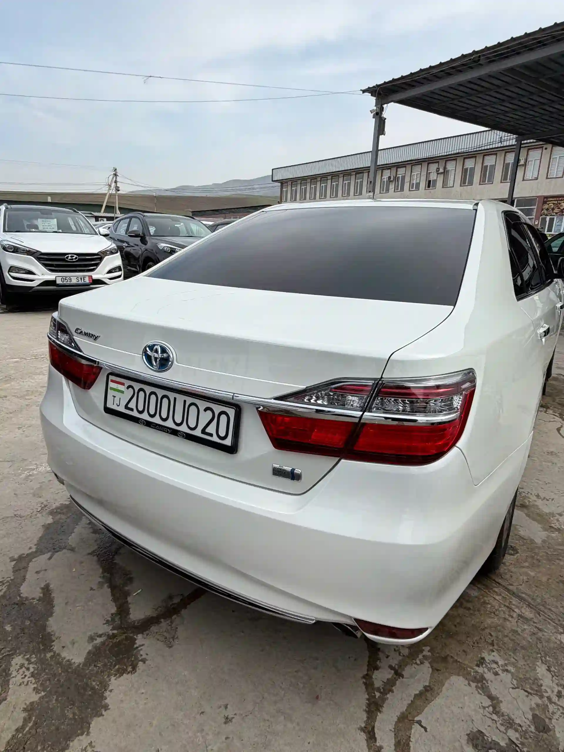Toyota Camry 2016 — миниатюра 3