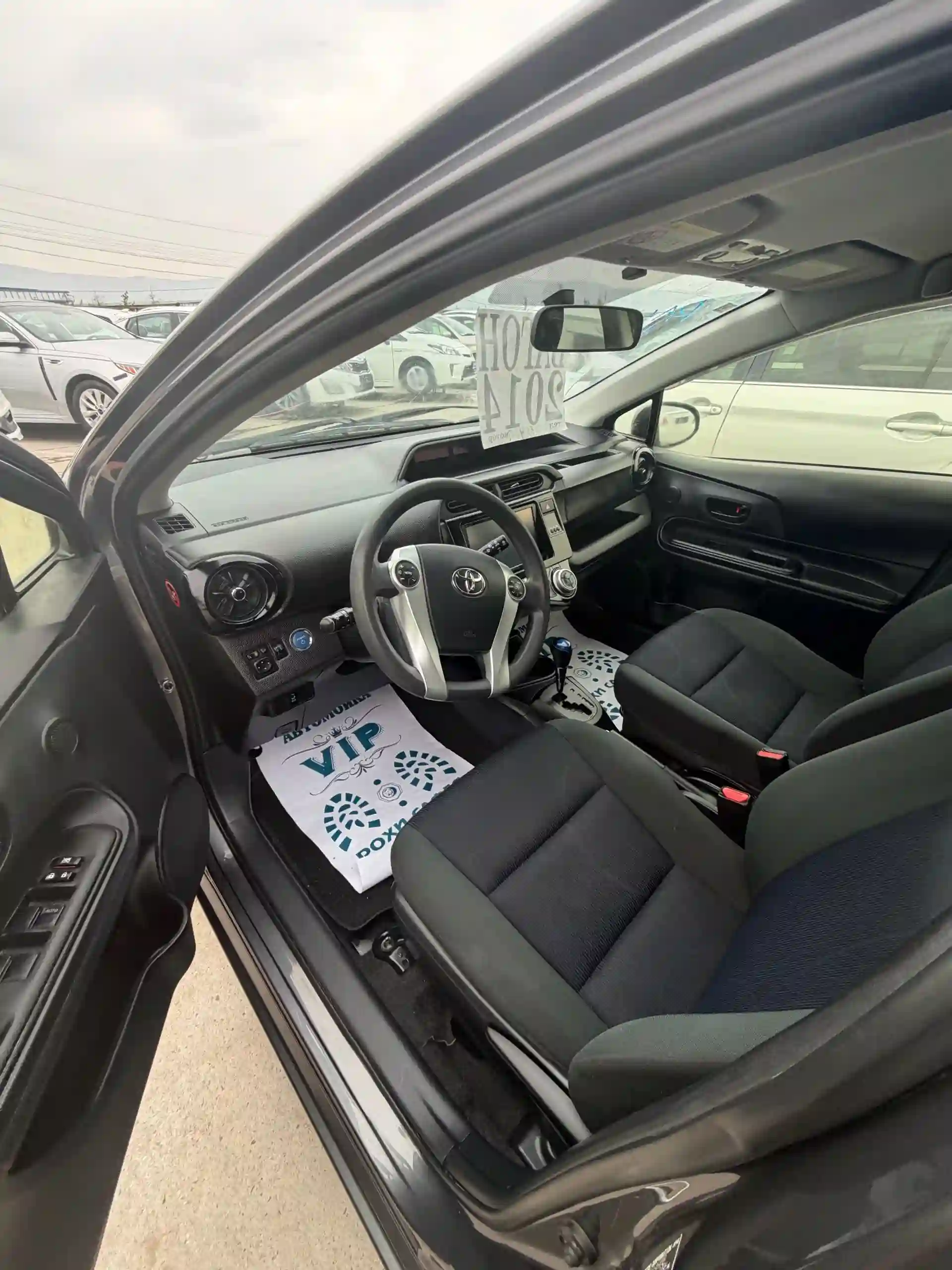 Toyota Aqua 2014