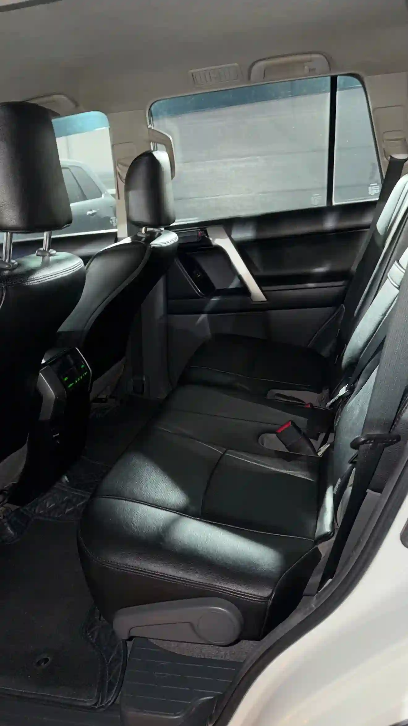 Toyota Land cruiser prado 2011 — миниатюра 4