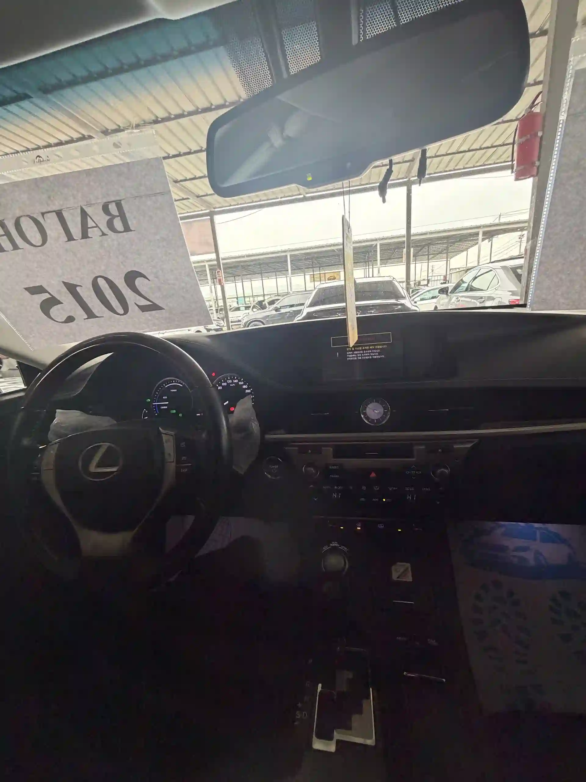 Lexus Es series 2015 — миниатюра 5