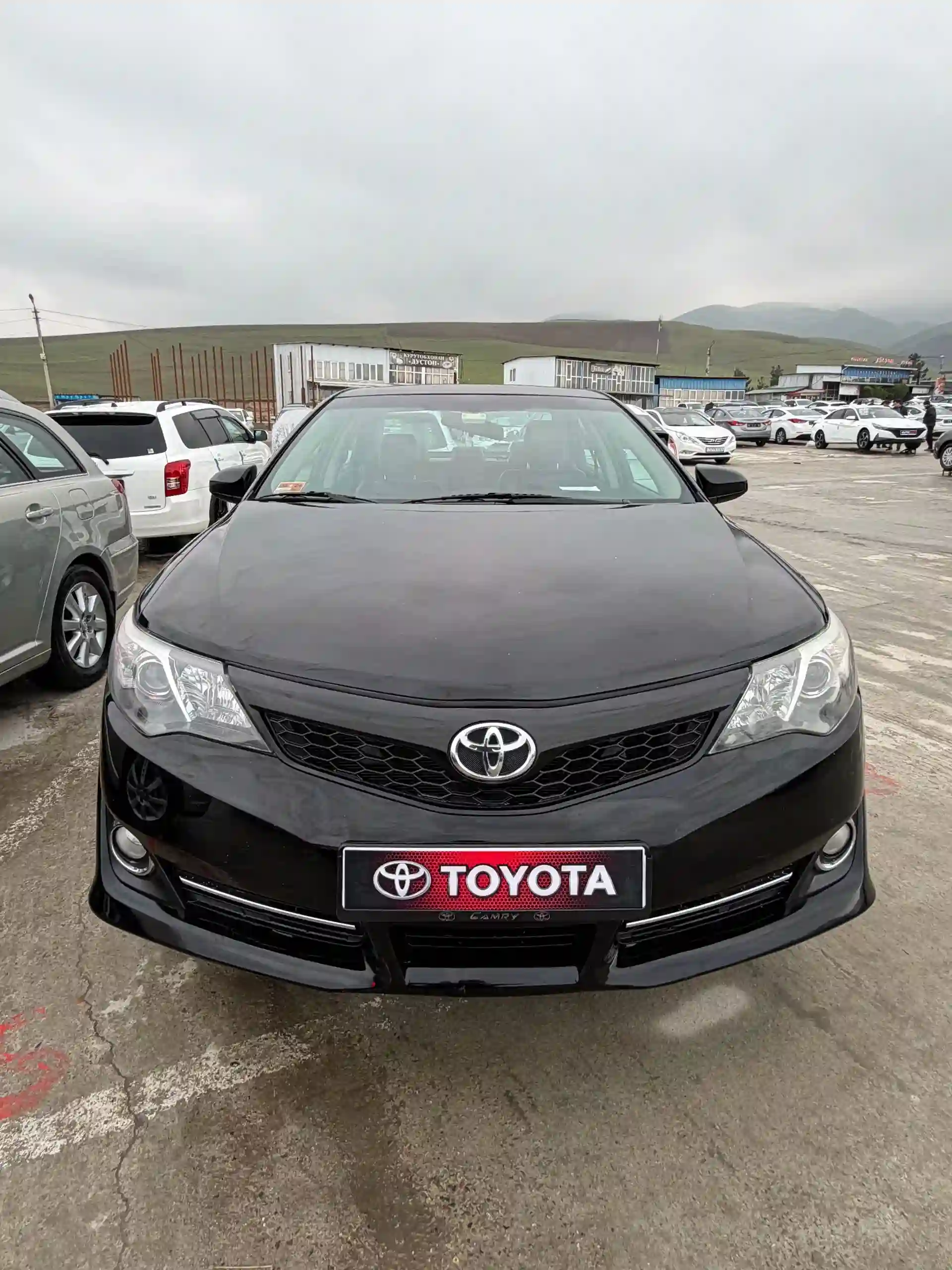 Toyota Camry 2014 — миниатюра 1