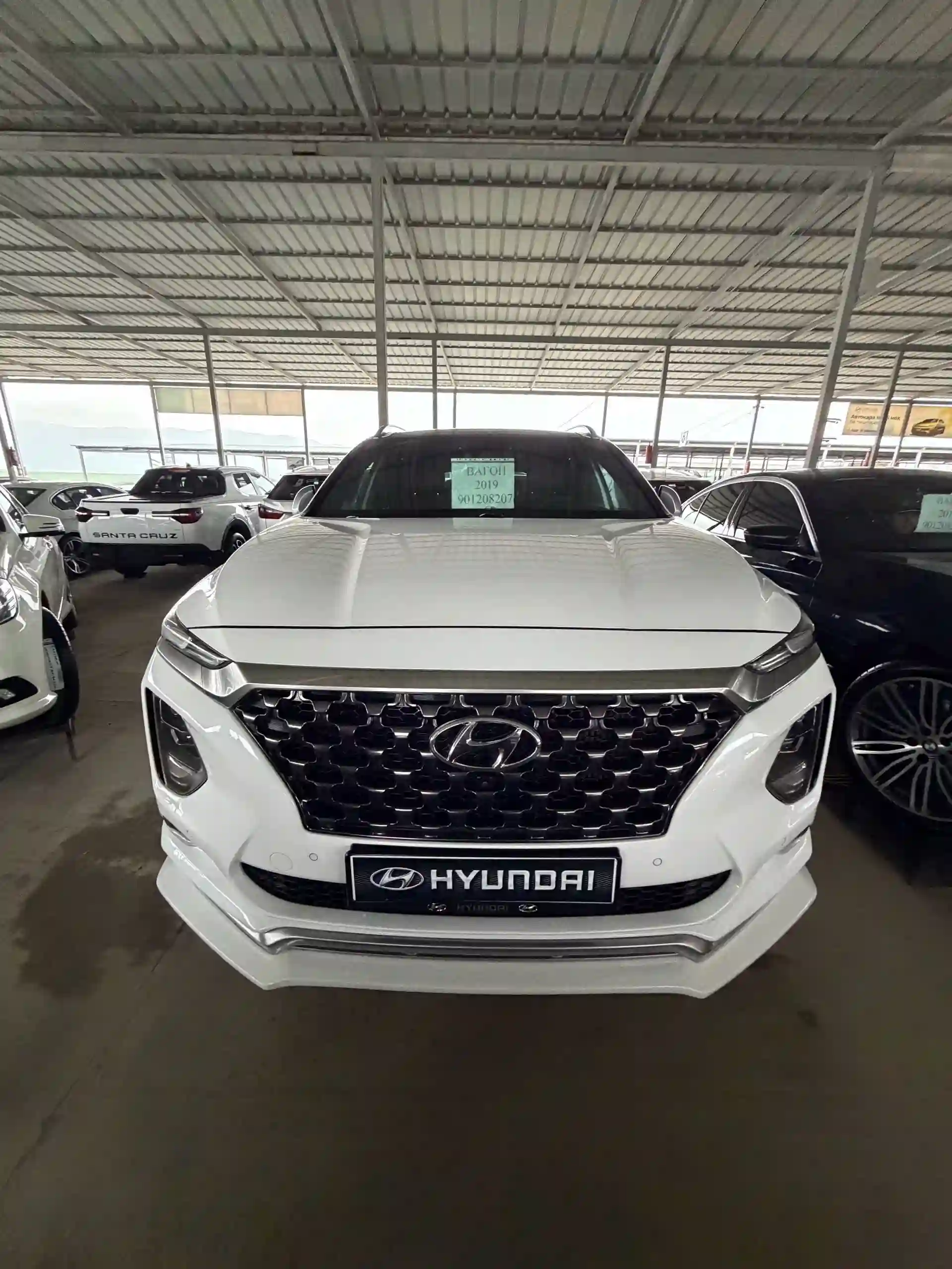 Hyundai Santa fe 2019 — миниатюра 1