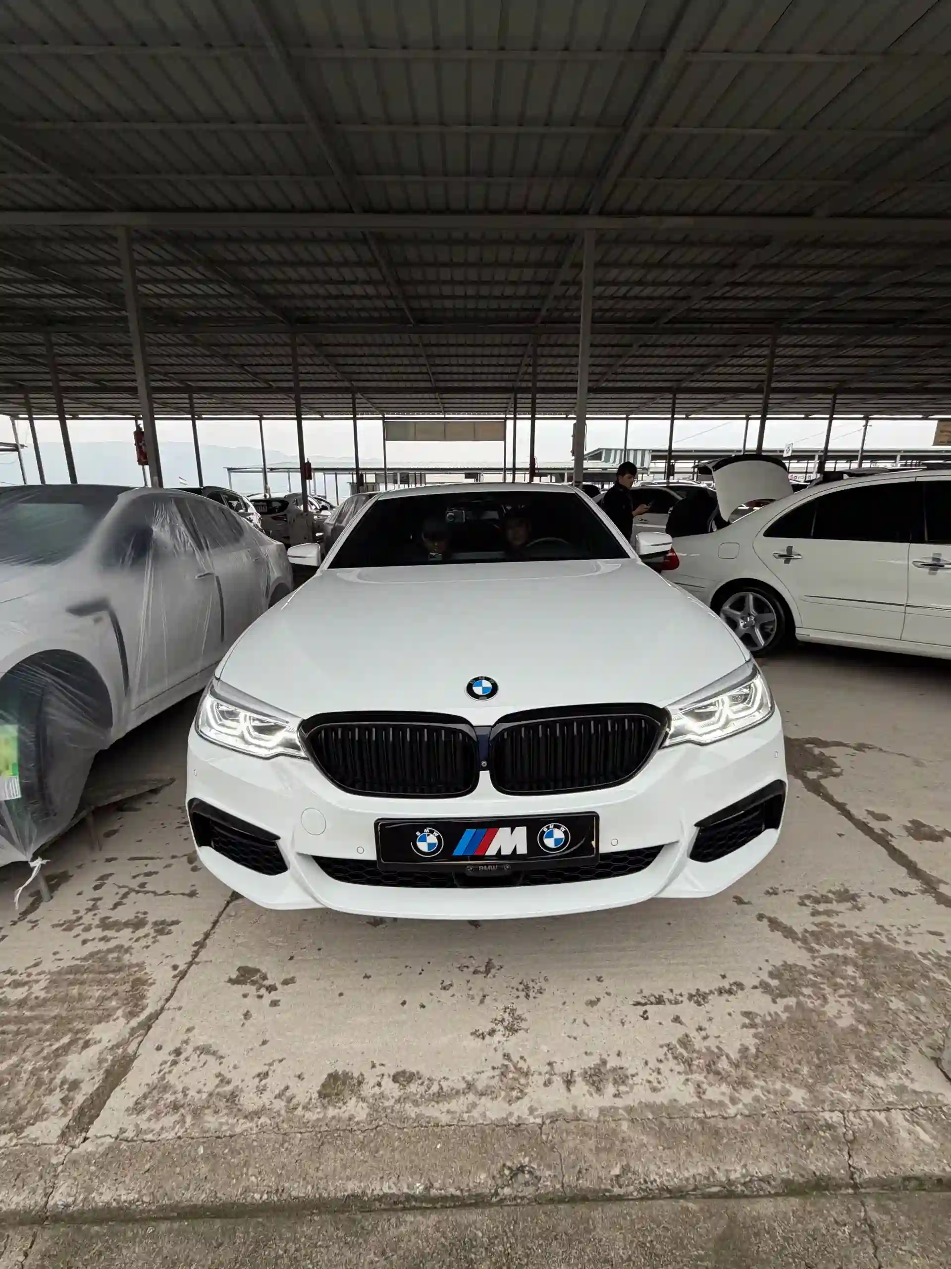 BMW 5 series 2017 — миниатюра 1