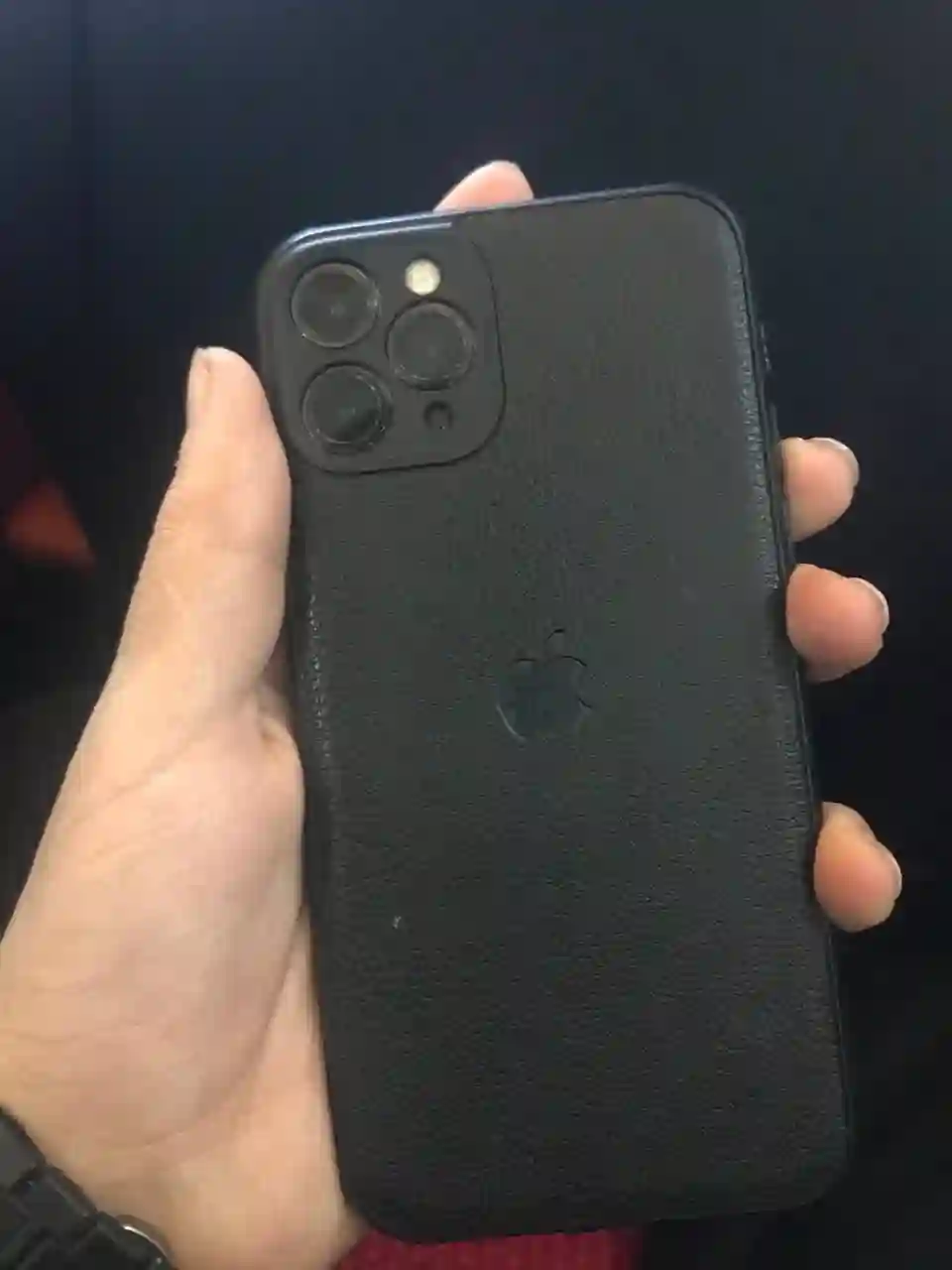 Телефон IPhone 11pro