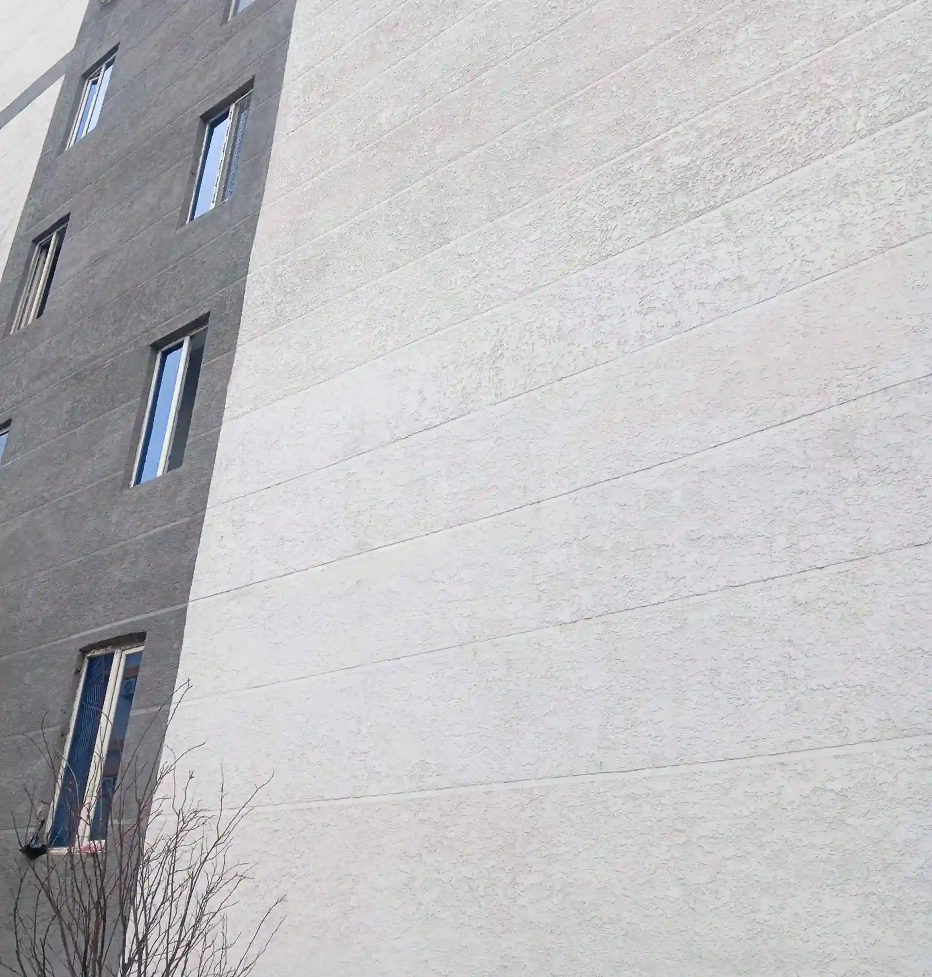 краска травертин серый