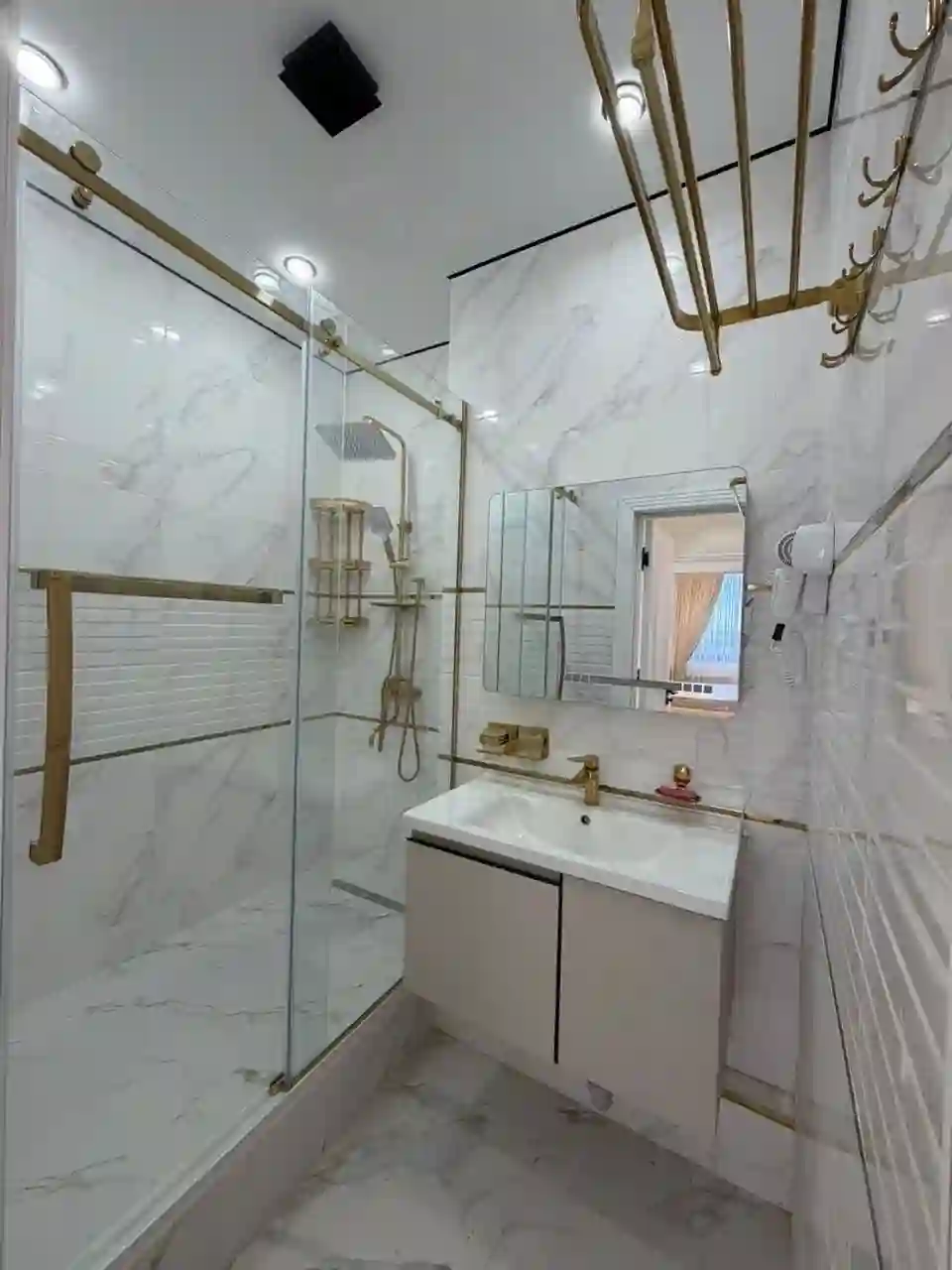 2-к квартира, 18 этаж, 85 м², Сино
