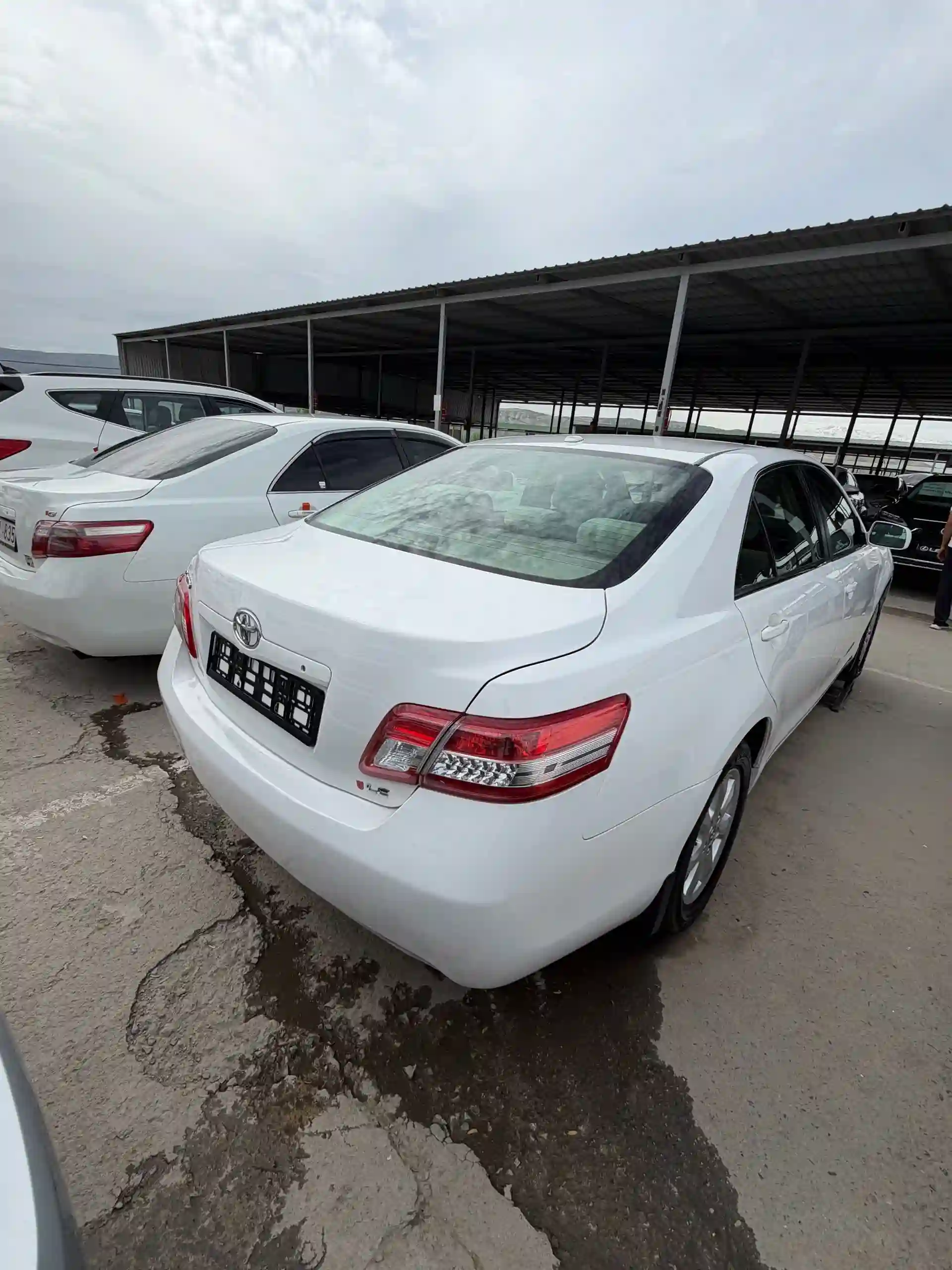 Toyota Camry 2011 — миниатюра 3