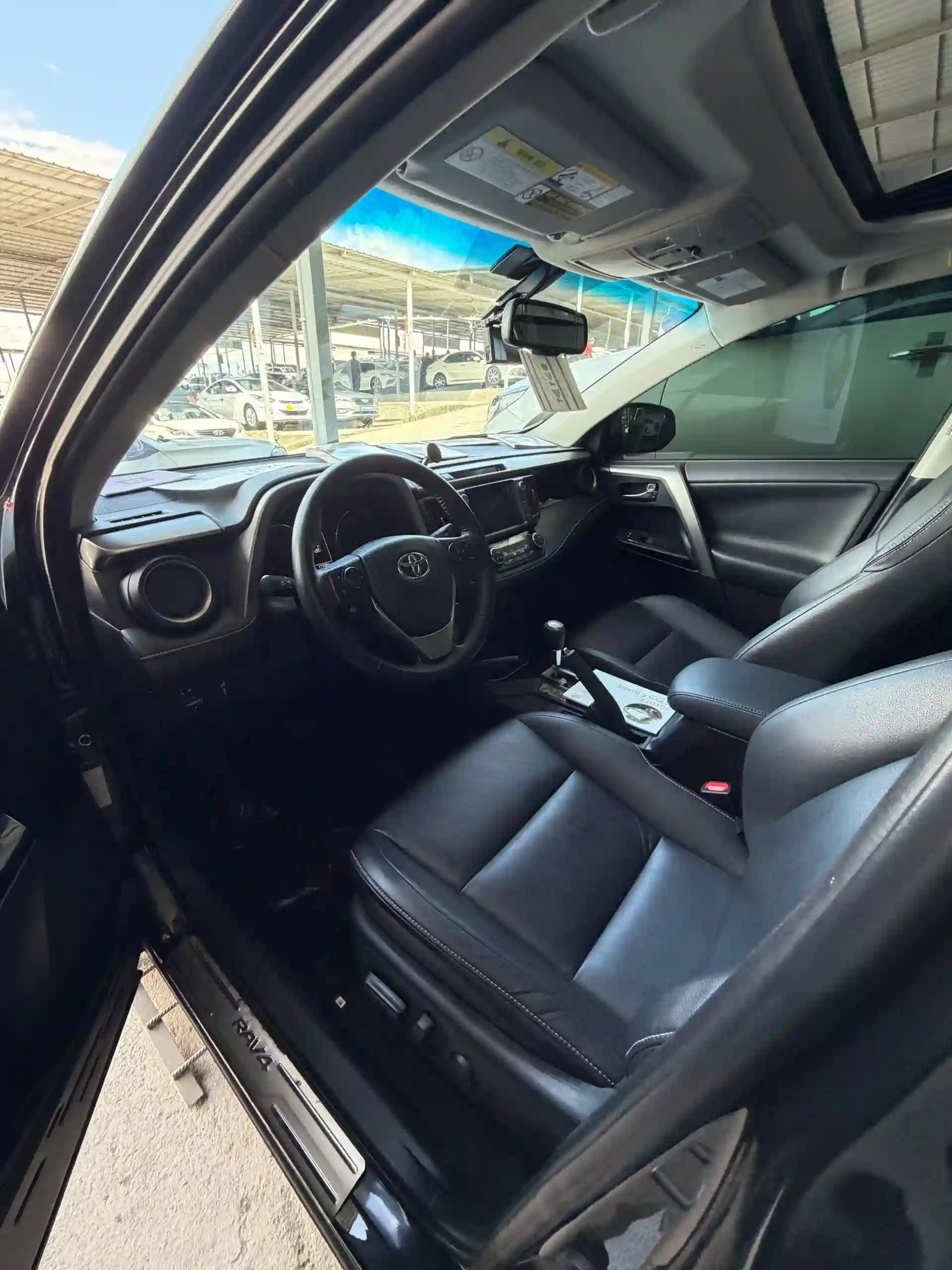 Toyota Rav 4 2015 — миниатюра 5