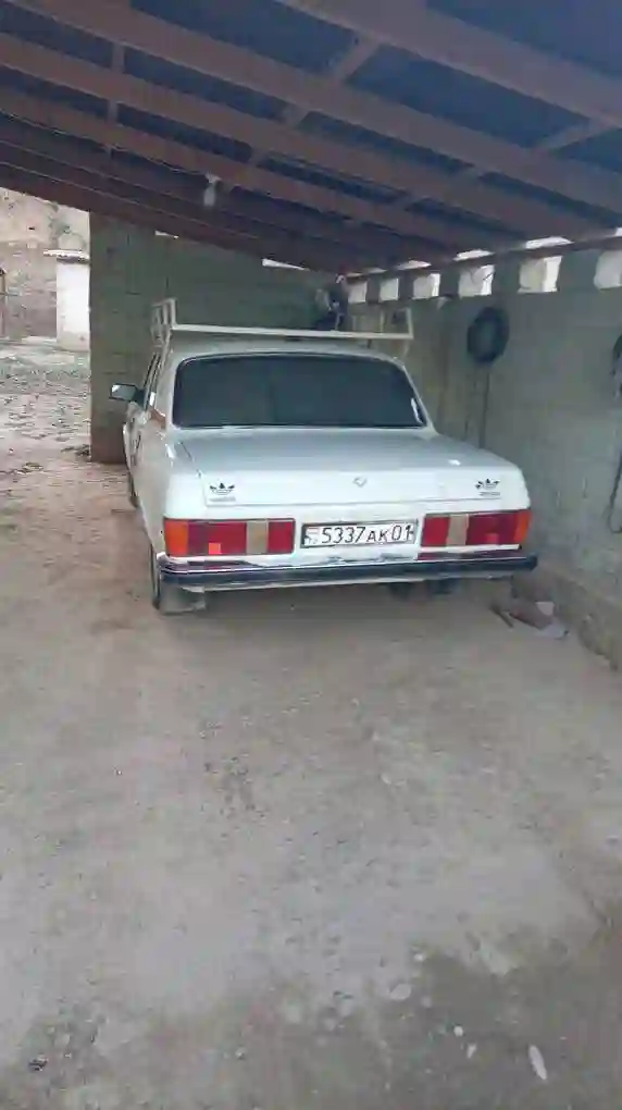 Волга 2000