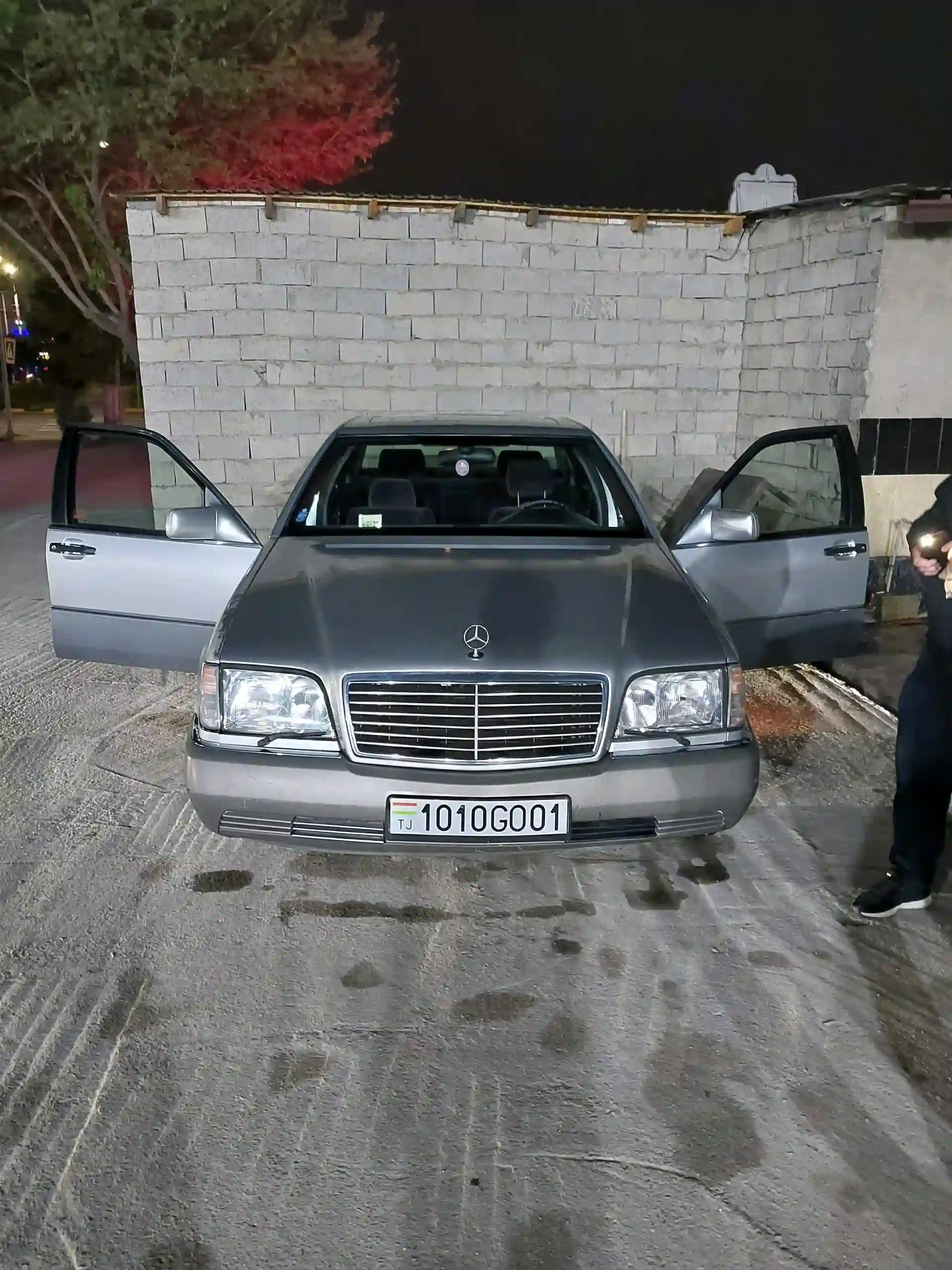 Mercedes-benz S class 1992