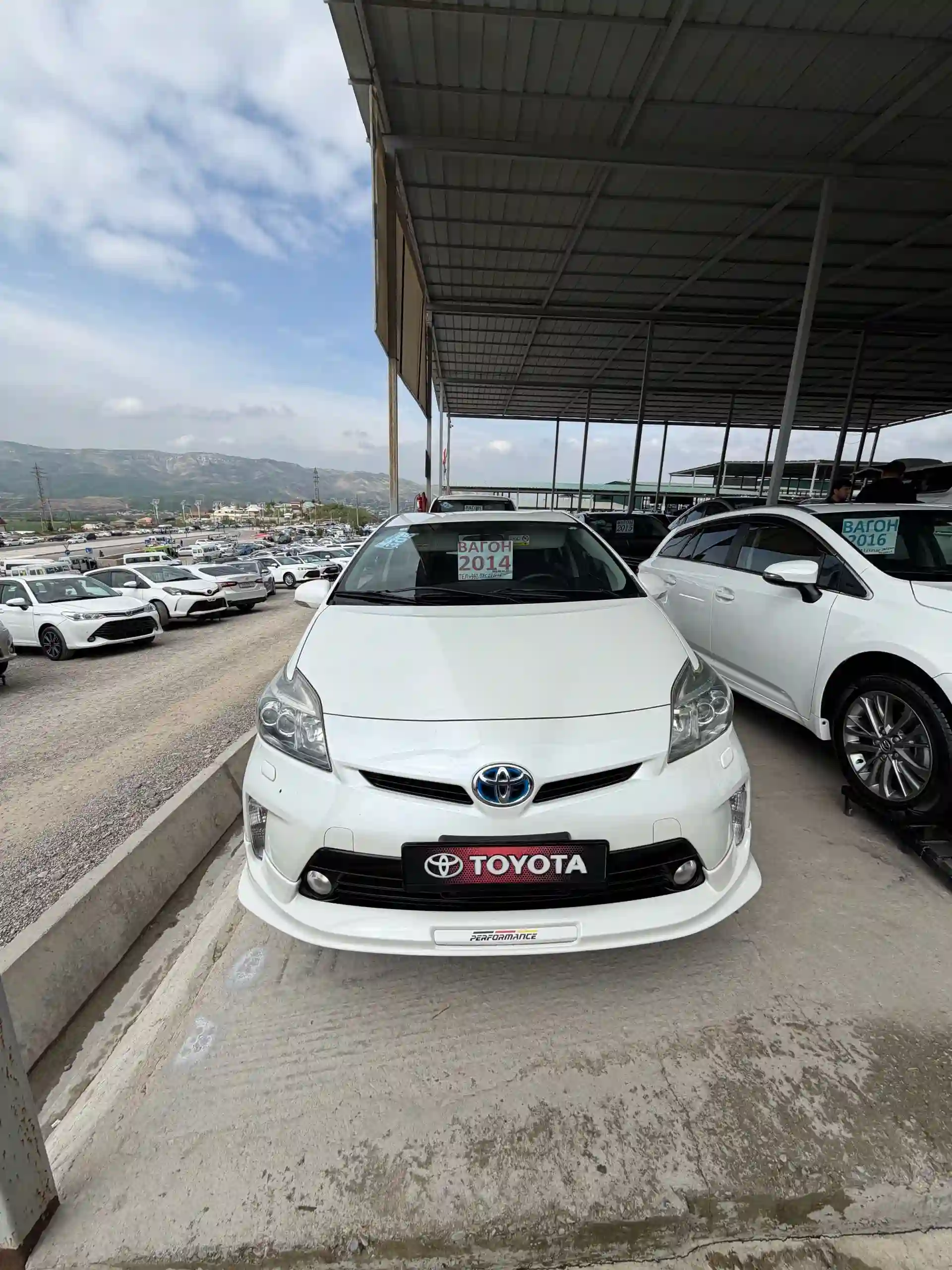 Toyota Prius 2014