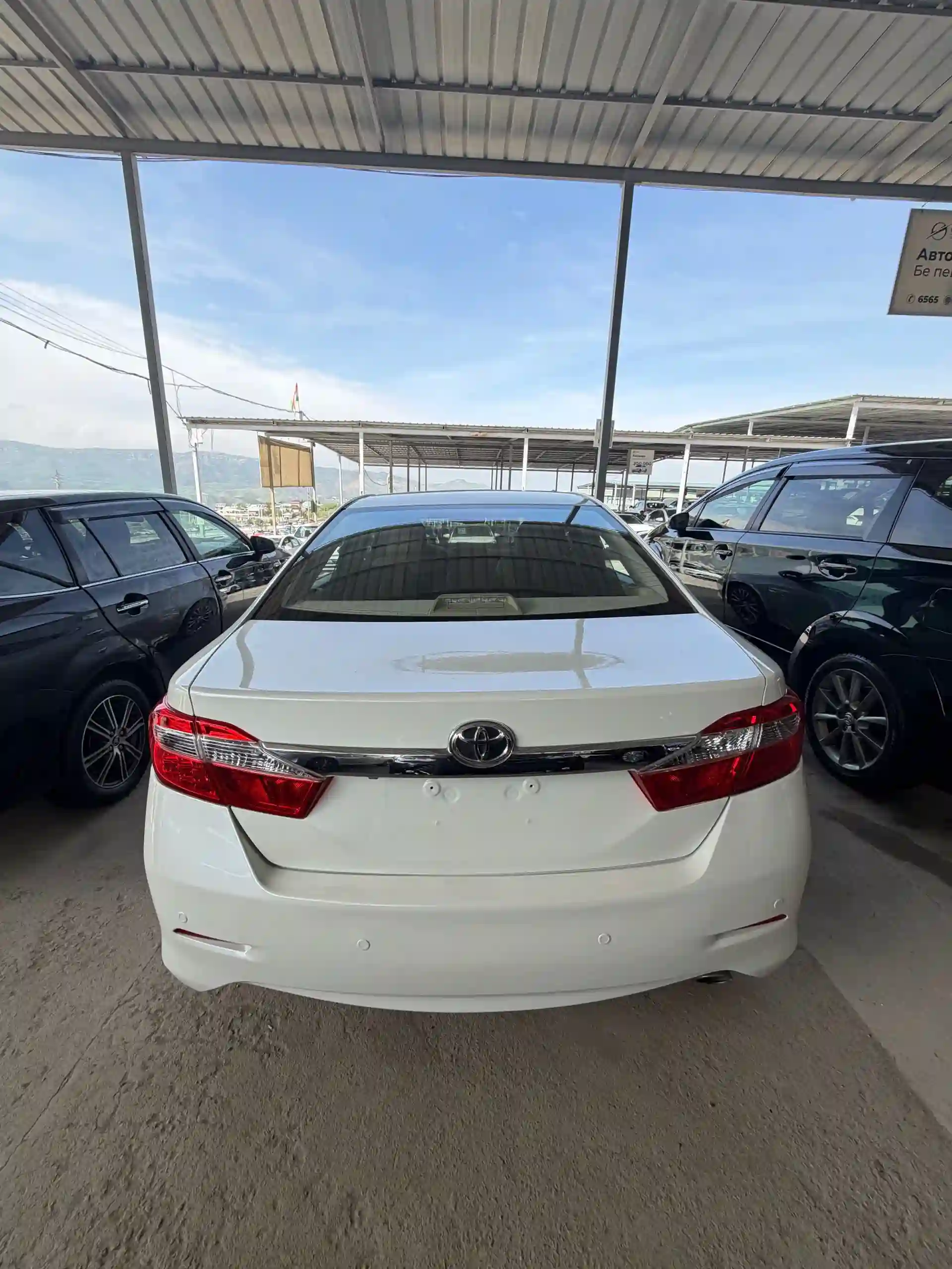 Toyota Camry 2014 — миниатюра 3