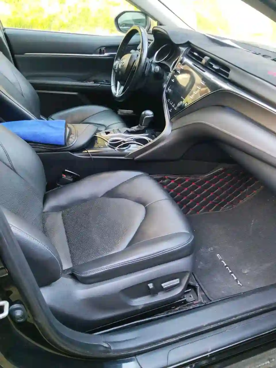 Toyota Camry 2019
