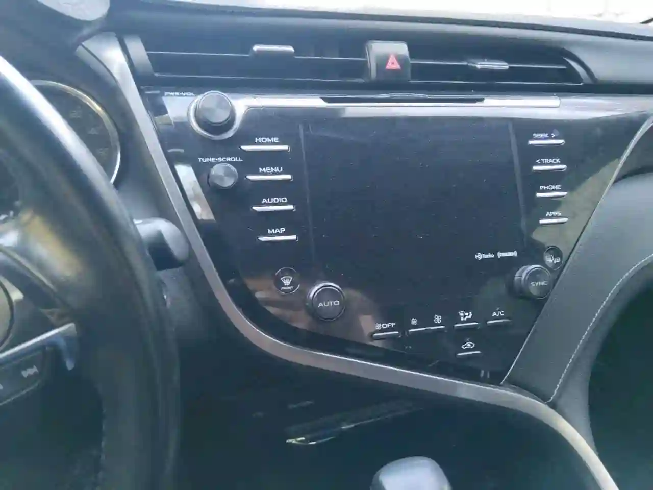 Toyota Camry 2019
