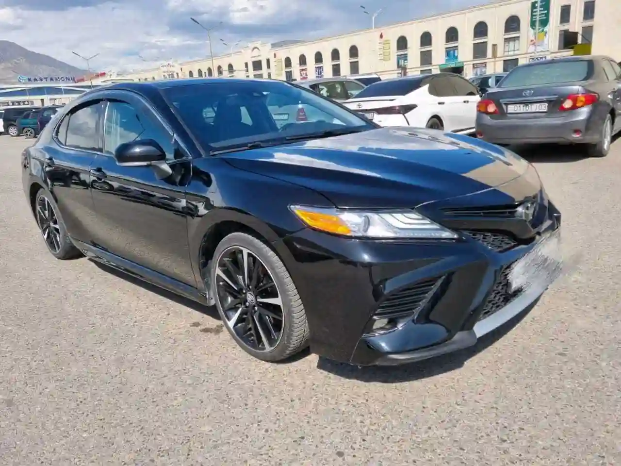 Toyota Camry 2019