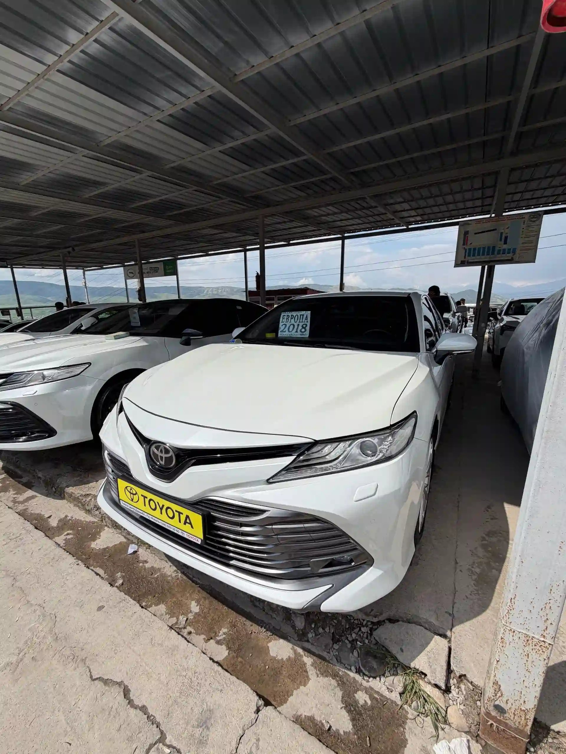 Toyota Camry 2018 — миниатюра 2