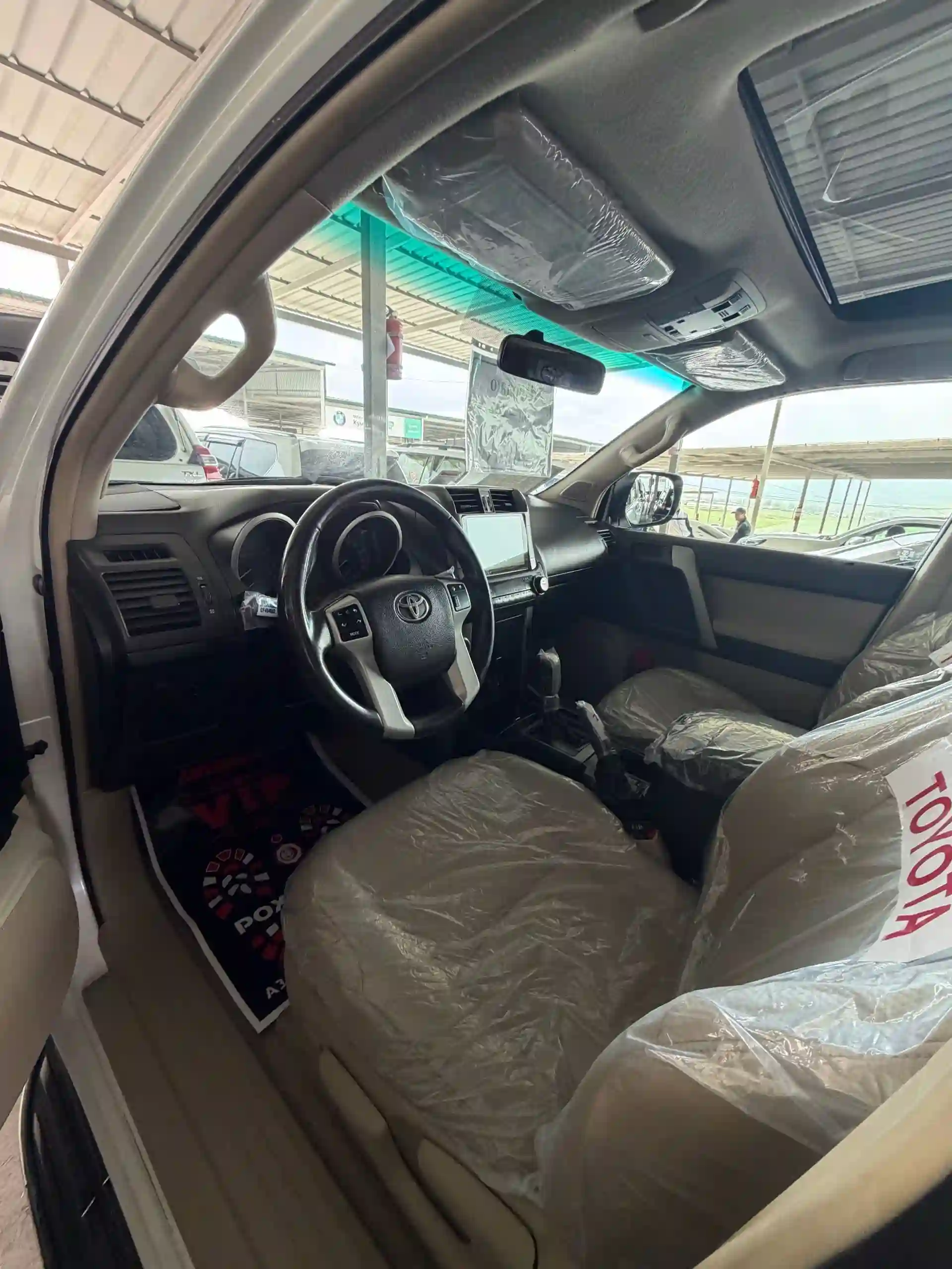 Toyota Land cruiser prado 2011