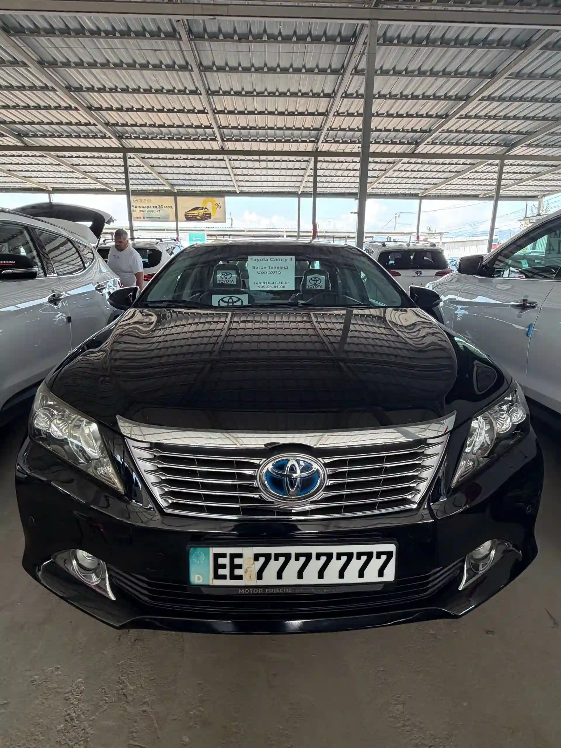 Toyota Camry 2015 — миниатюра 1