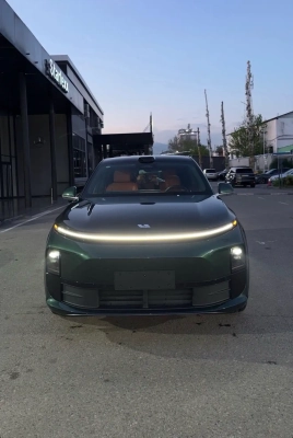 Li Auto L6 2026