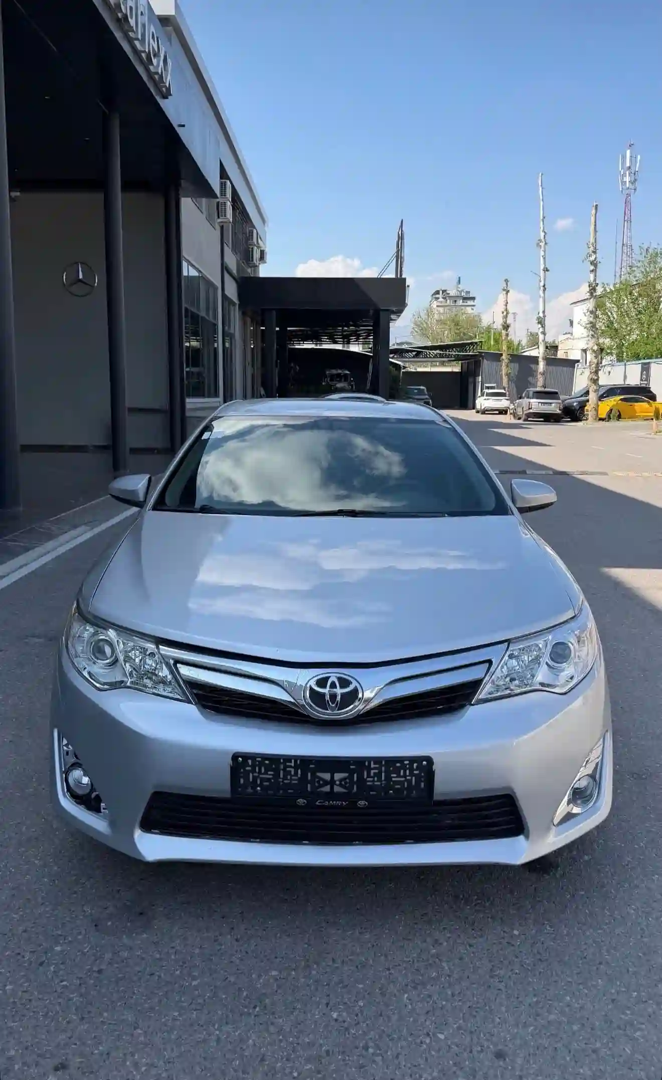Toyota Camry 2012 — миниатюра 1