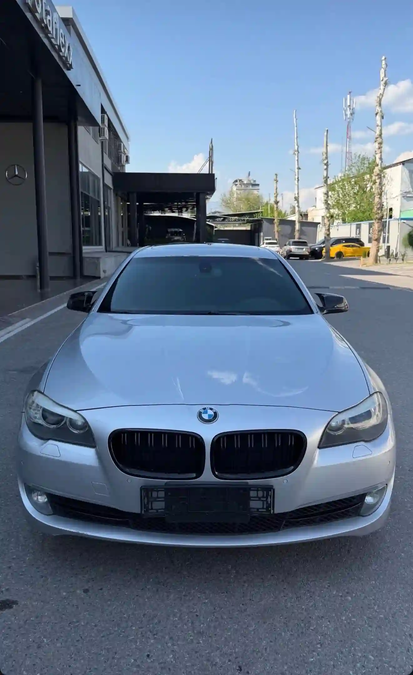 BMW 5 series 2012 — миниатюра 1