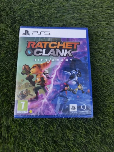 Игра Ratchet Clank Сквозь миры Playstation 5 — миниатюра 1