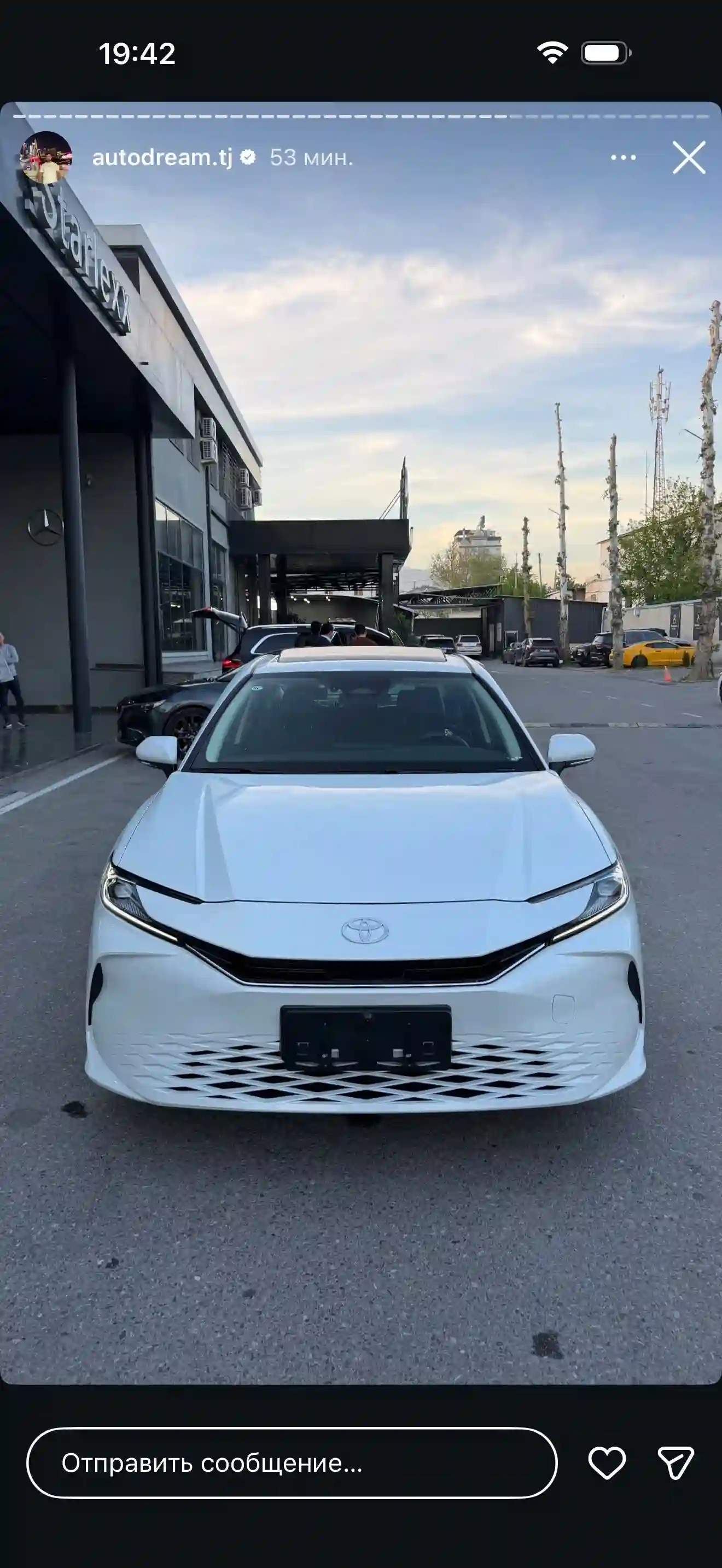 Toyota Camry 2025 — миниатюра 1