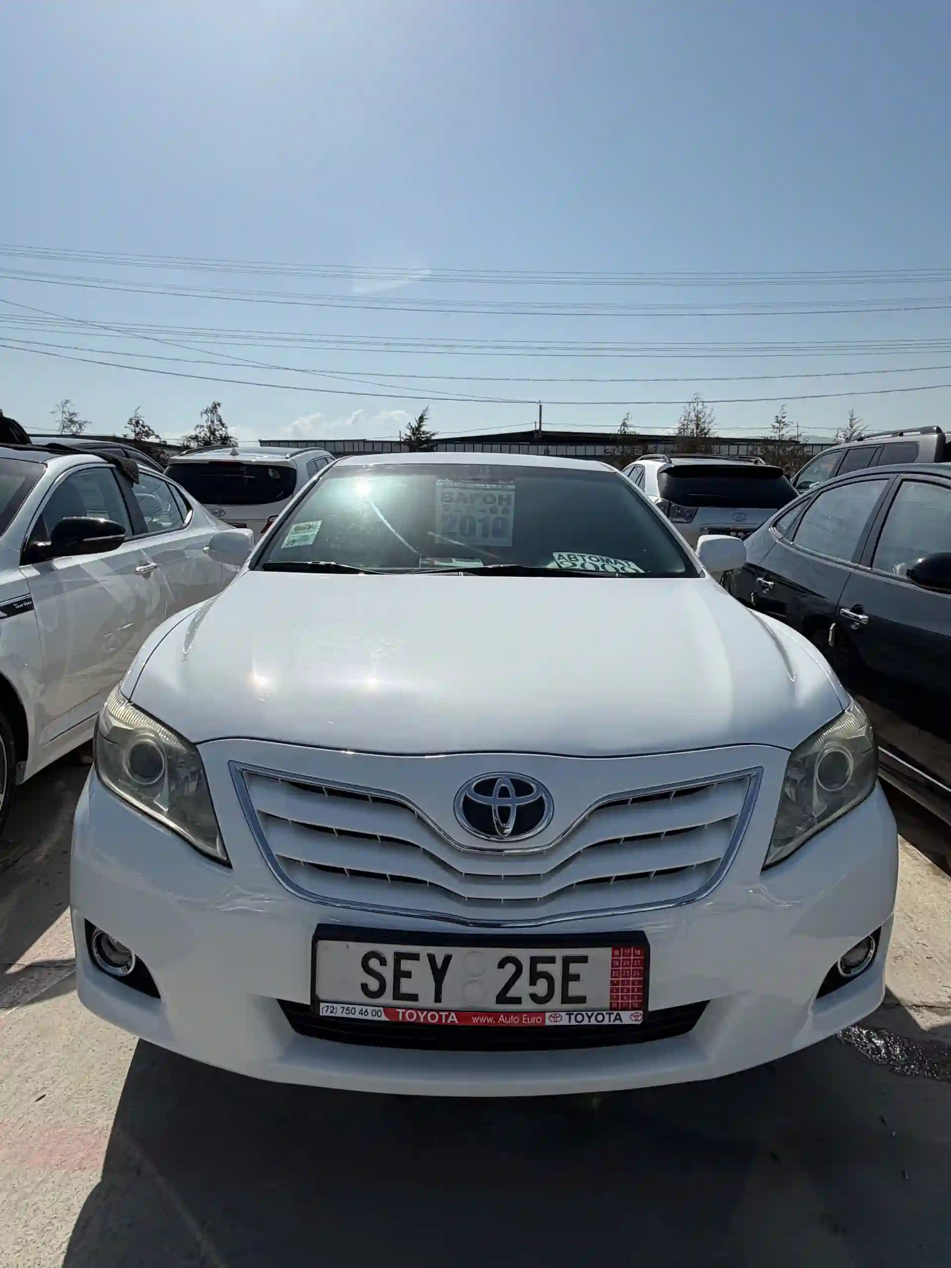 Toyota Camry 2010 — миниатюра 1