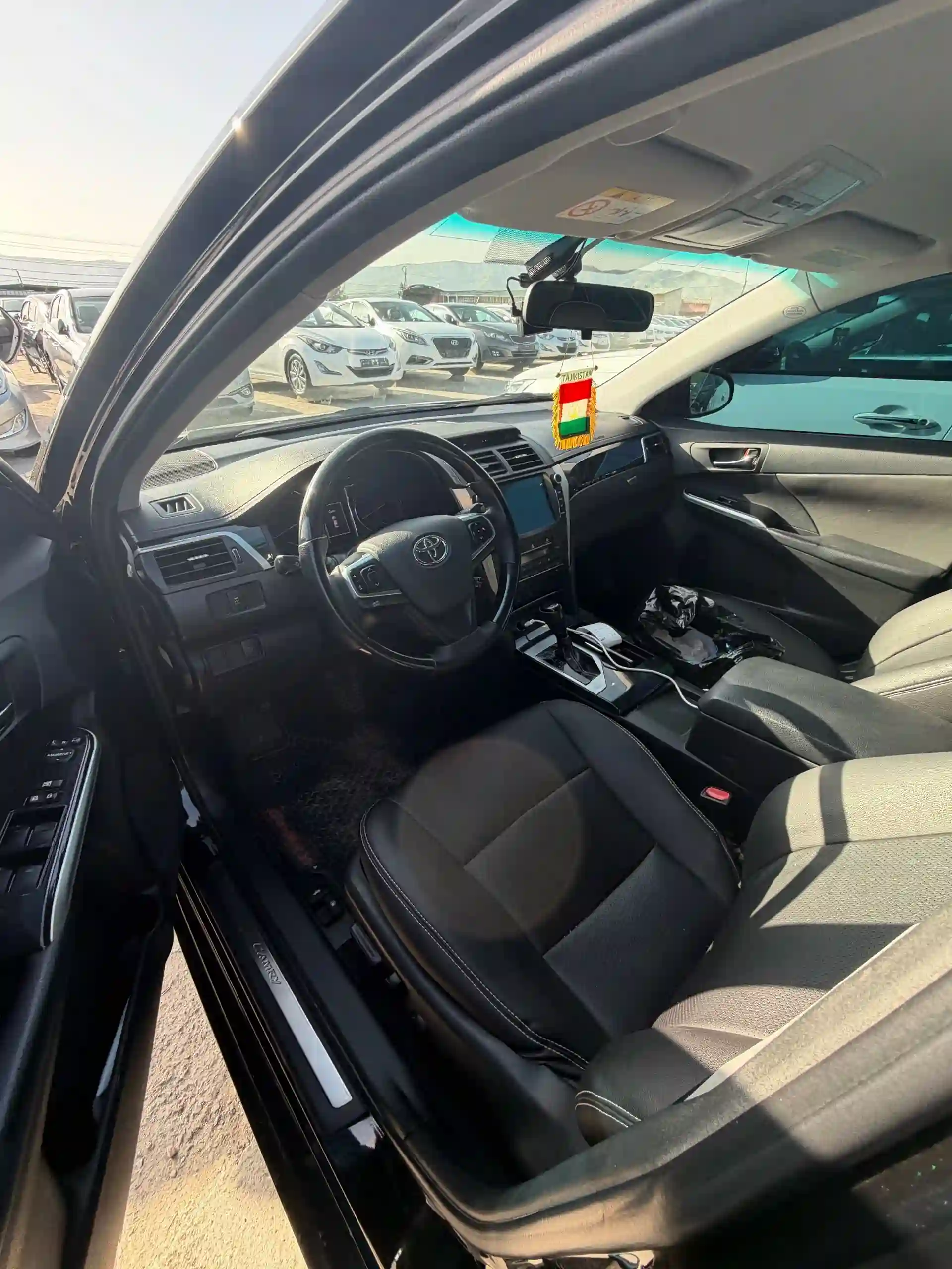 Toyota Camry 2015 — миниатюра 5