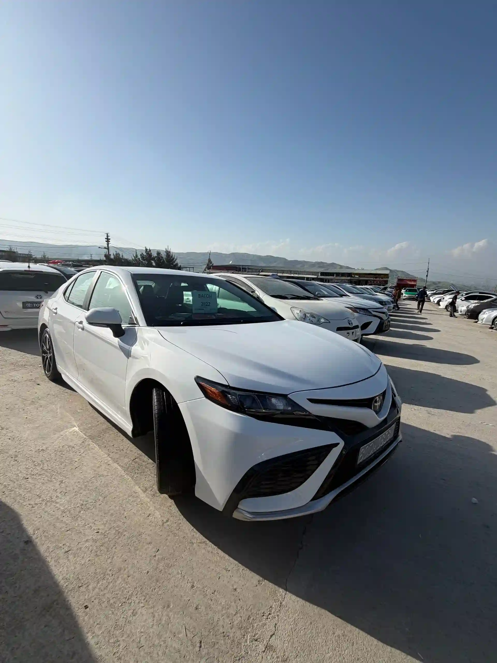 Toyota Camry 2022 — миниатюра 1