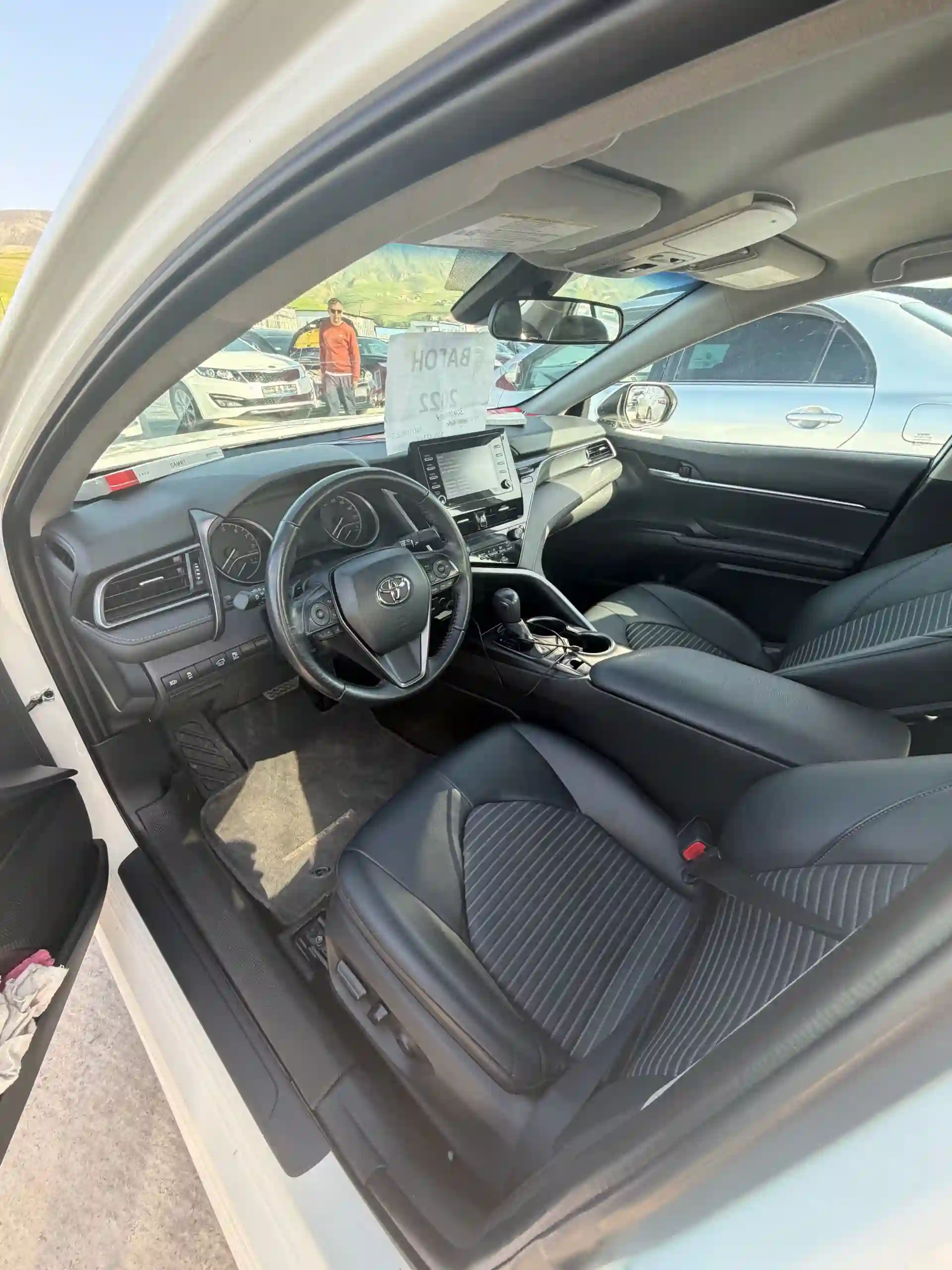 Toyota Camry 2022 — миниатюра 5