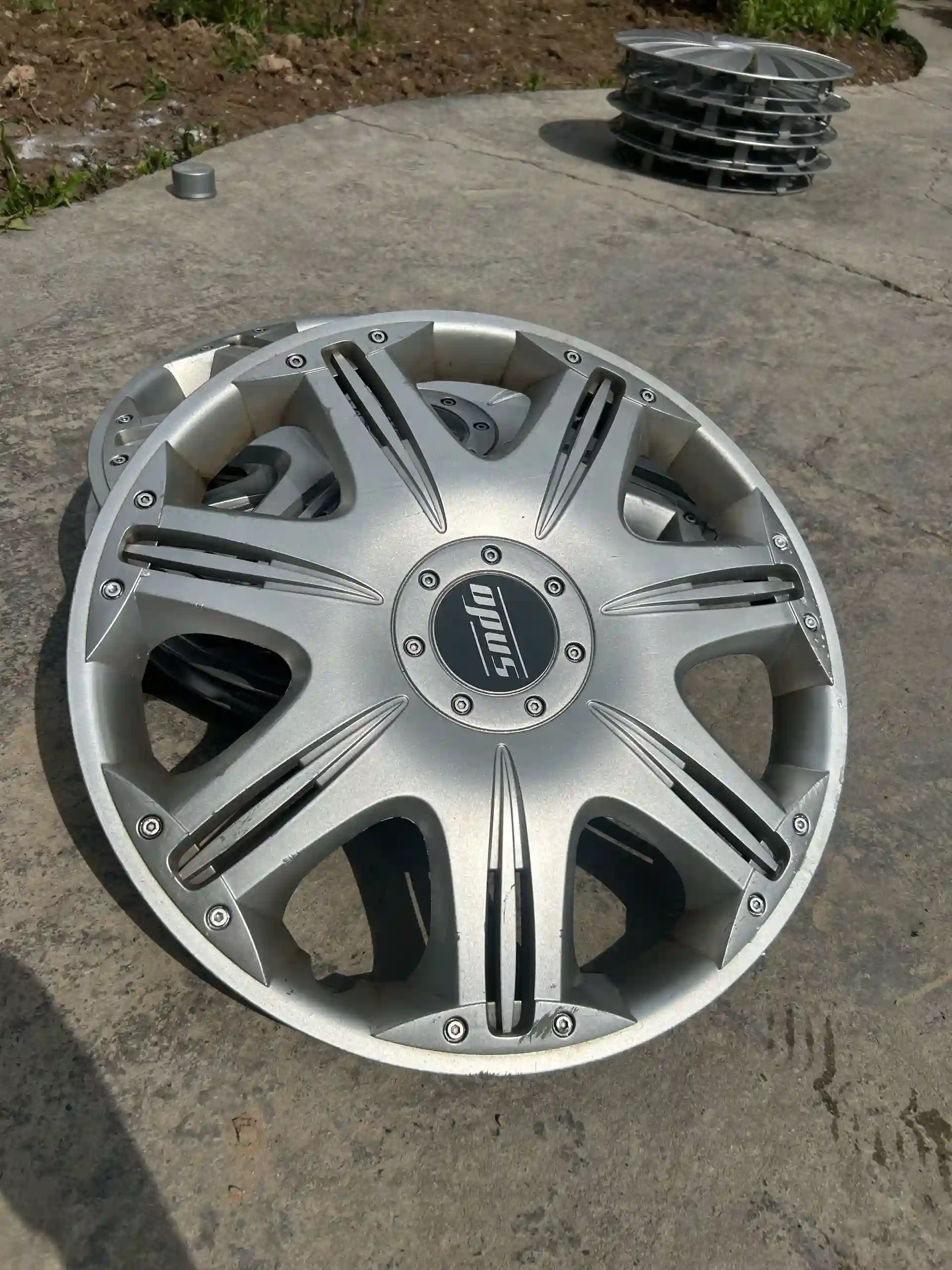 калпак для тойоты оригинал R16