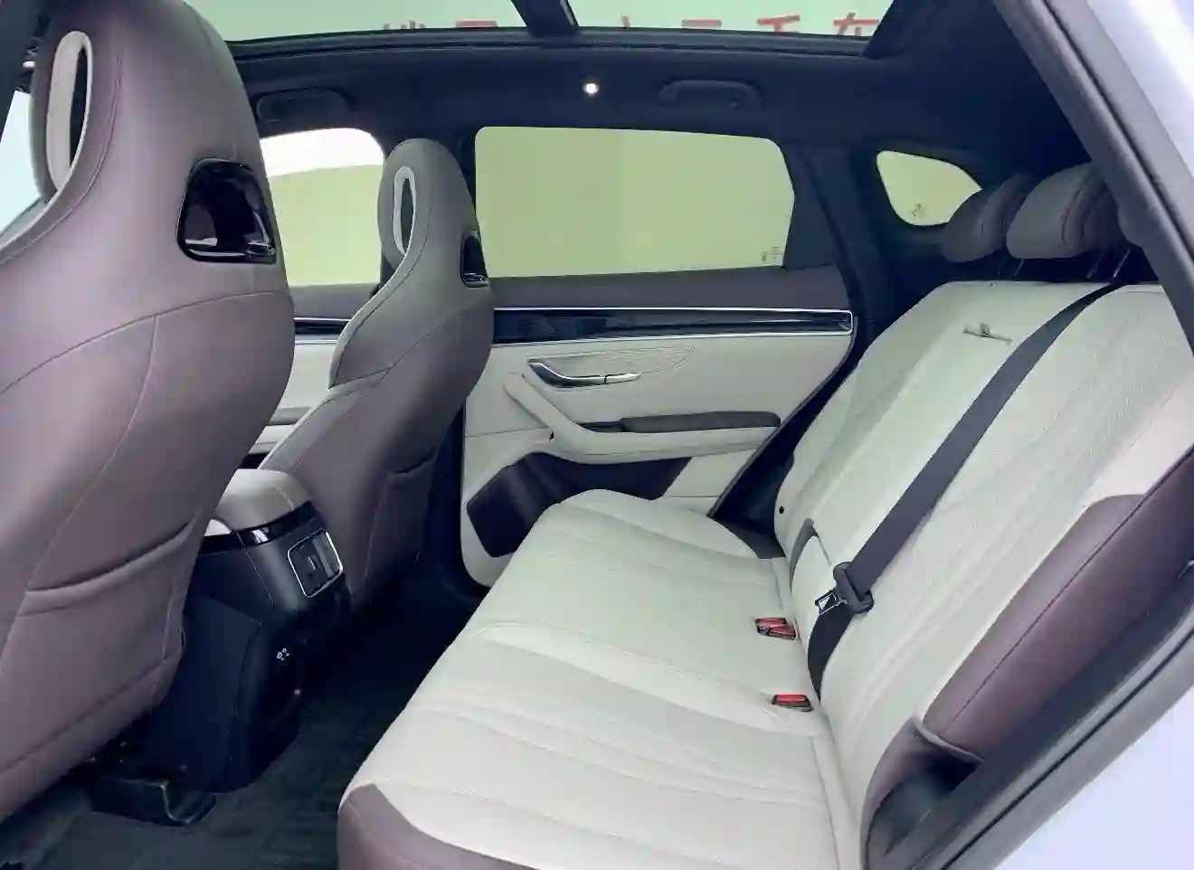 BYD Song Plus 2025 — миниатюра 9