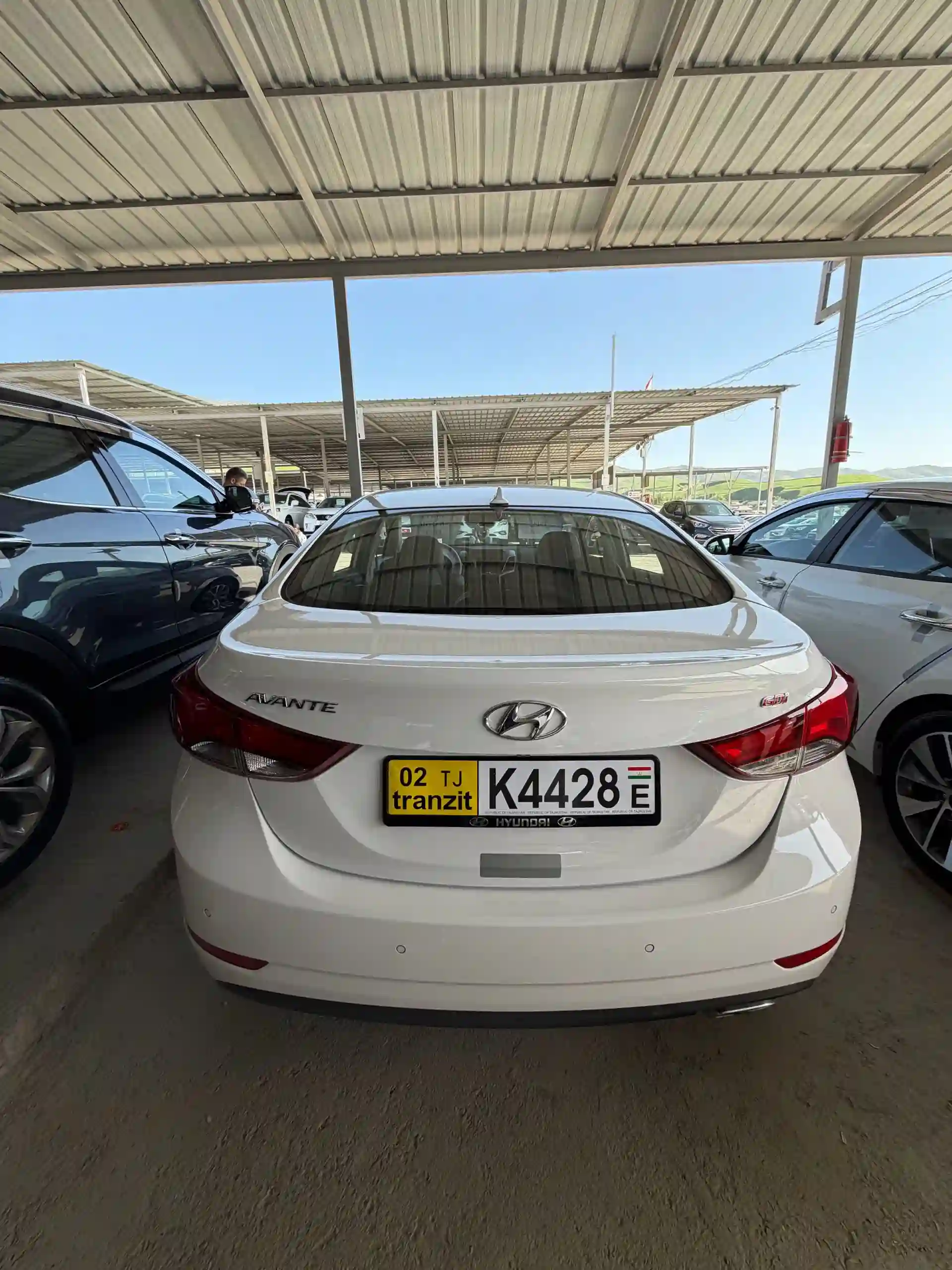 Hyundai Avante 2014 — миниатюра 3