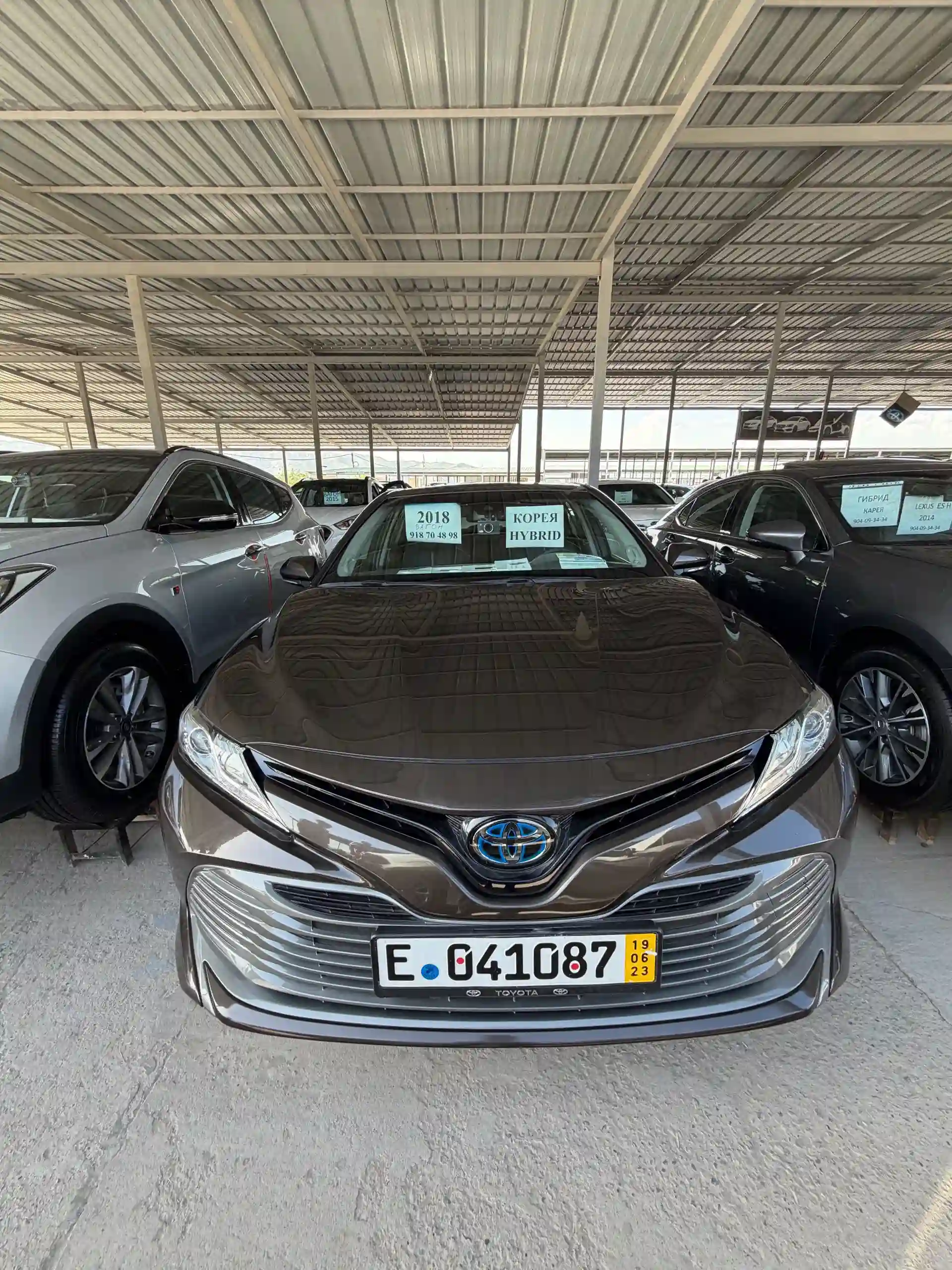 Toyota Camry 2018 — миниатюра 1