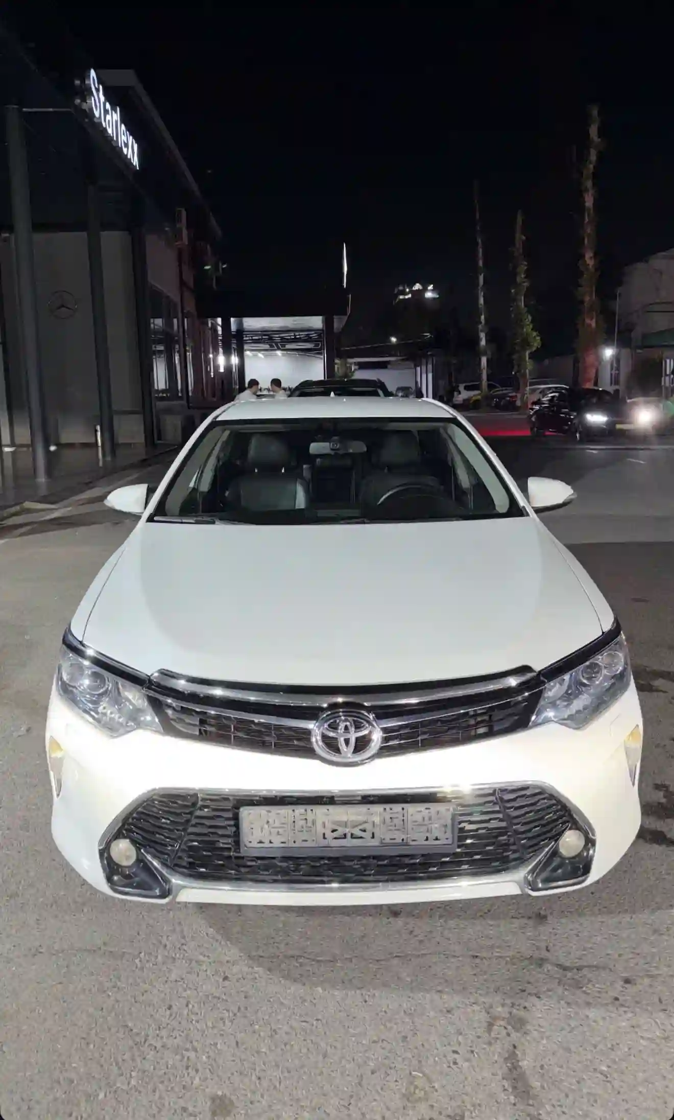 Toyota Camry 2016 — миниатюра 1