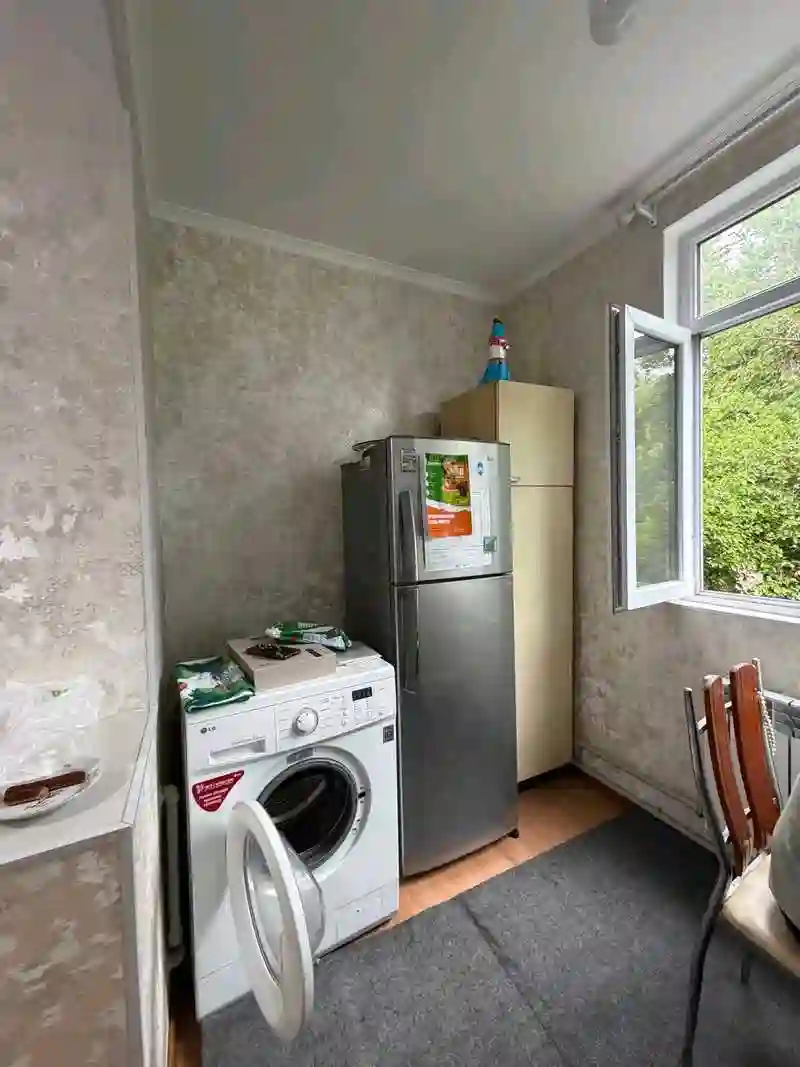 2-к квартира, 3 этаж, 50 м², 102мкр