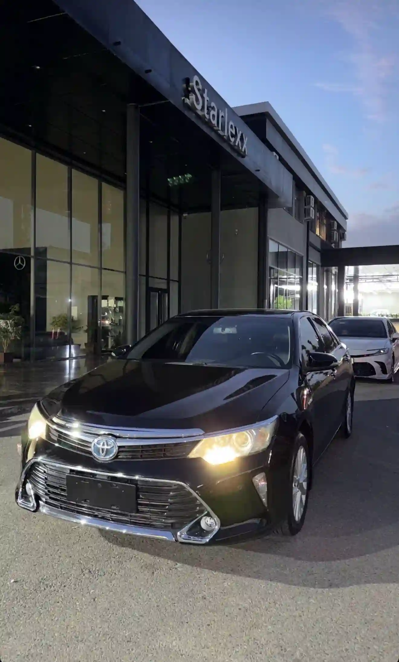 Toyota Camry 2016 — миниатюра 2