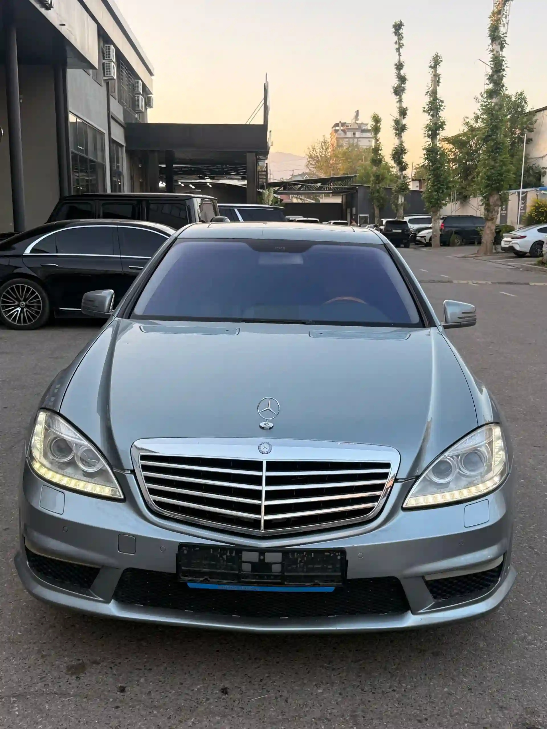 Mercedes-benz S class 2008