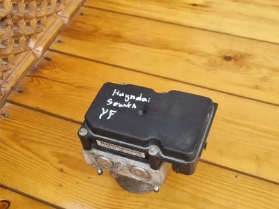 Блок ABS Hyundai Sanata YF