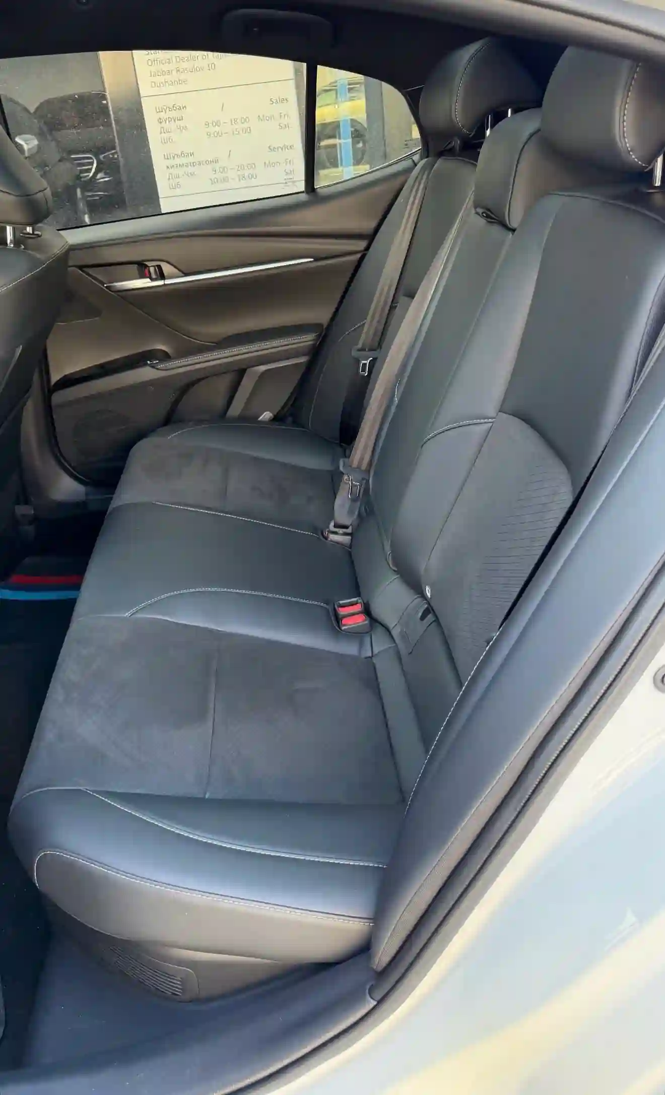 Toyota Camry 2026 — миниатюра 4
