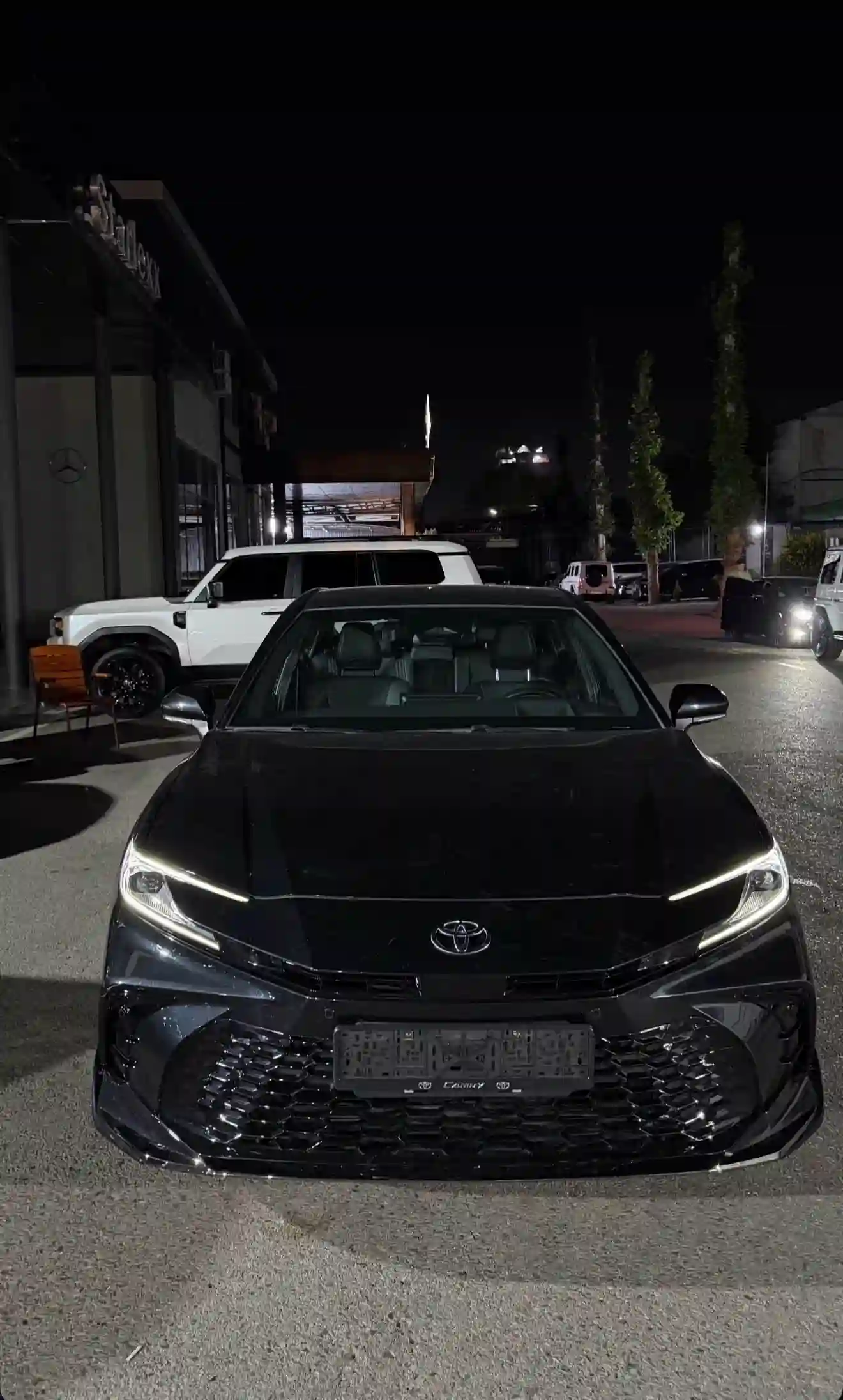 Toyota Camry 2025 — миниатюра 1