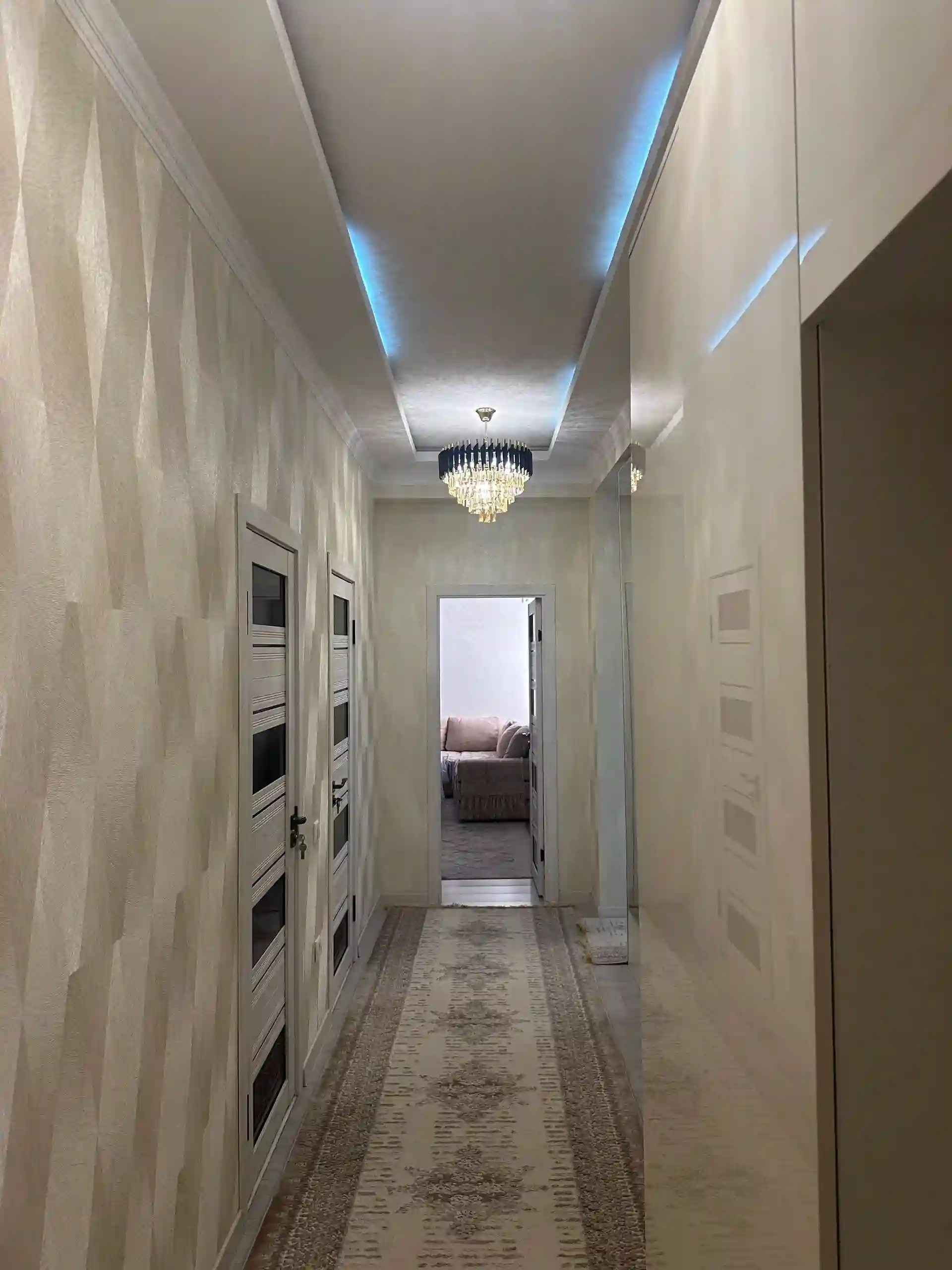 5 этажный, 2-комн. дом, 78 м², 82 микрорайон