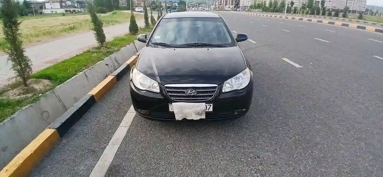 Hyundai Avante 2008