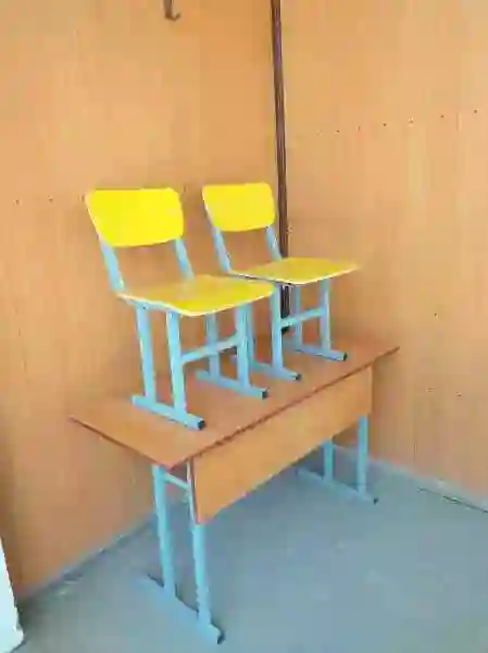 Парта для класса 