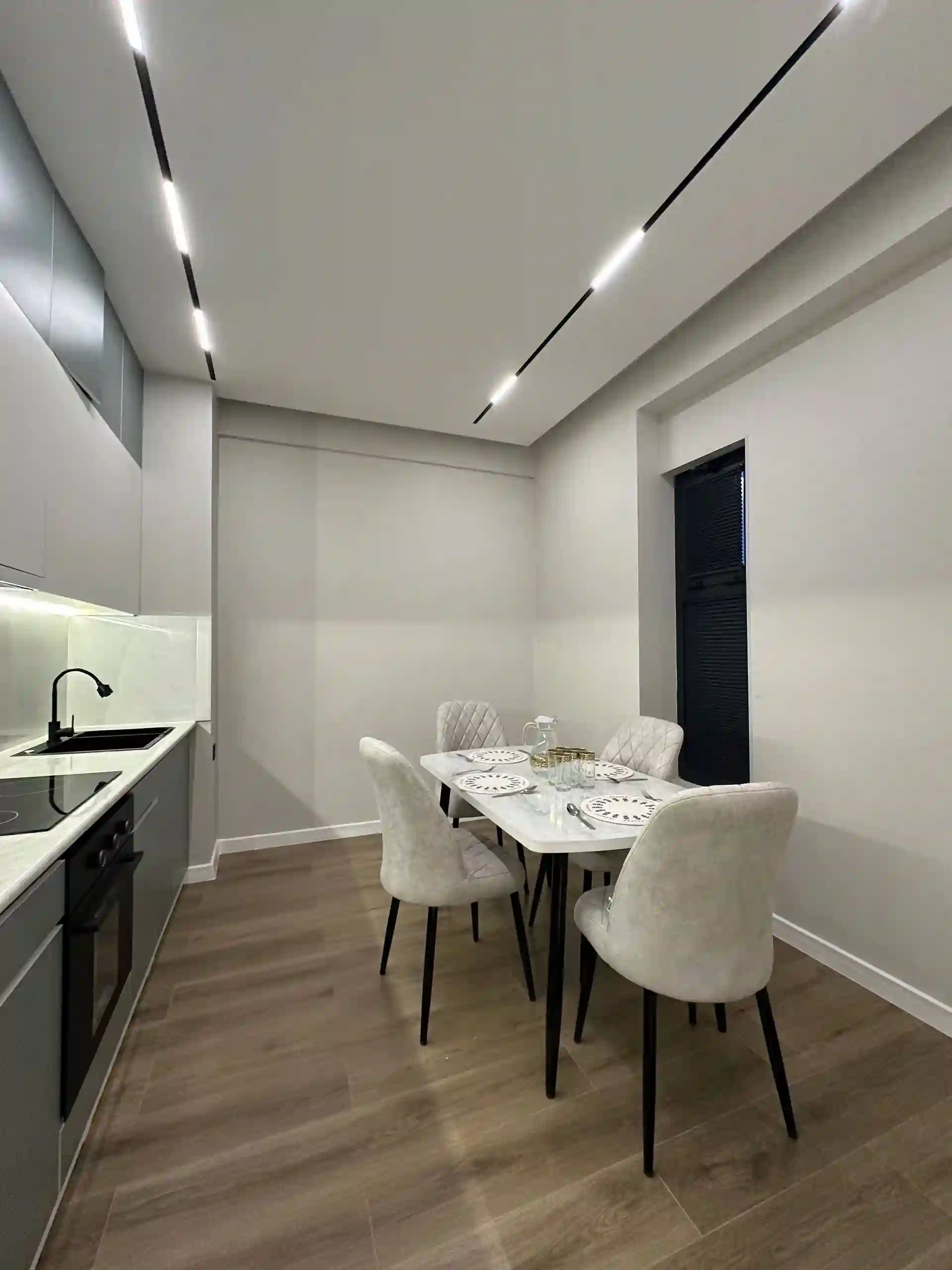 2-к квартира, 4 этаж, 72 м², Н.Сино Городок 33мкр лицей Умари Хайём — миниатюра 1