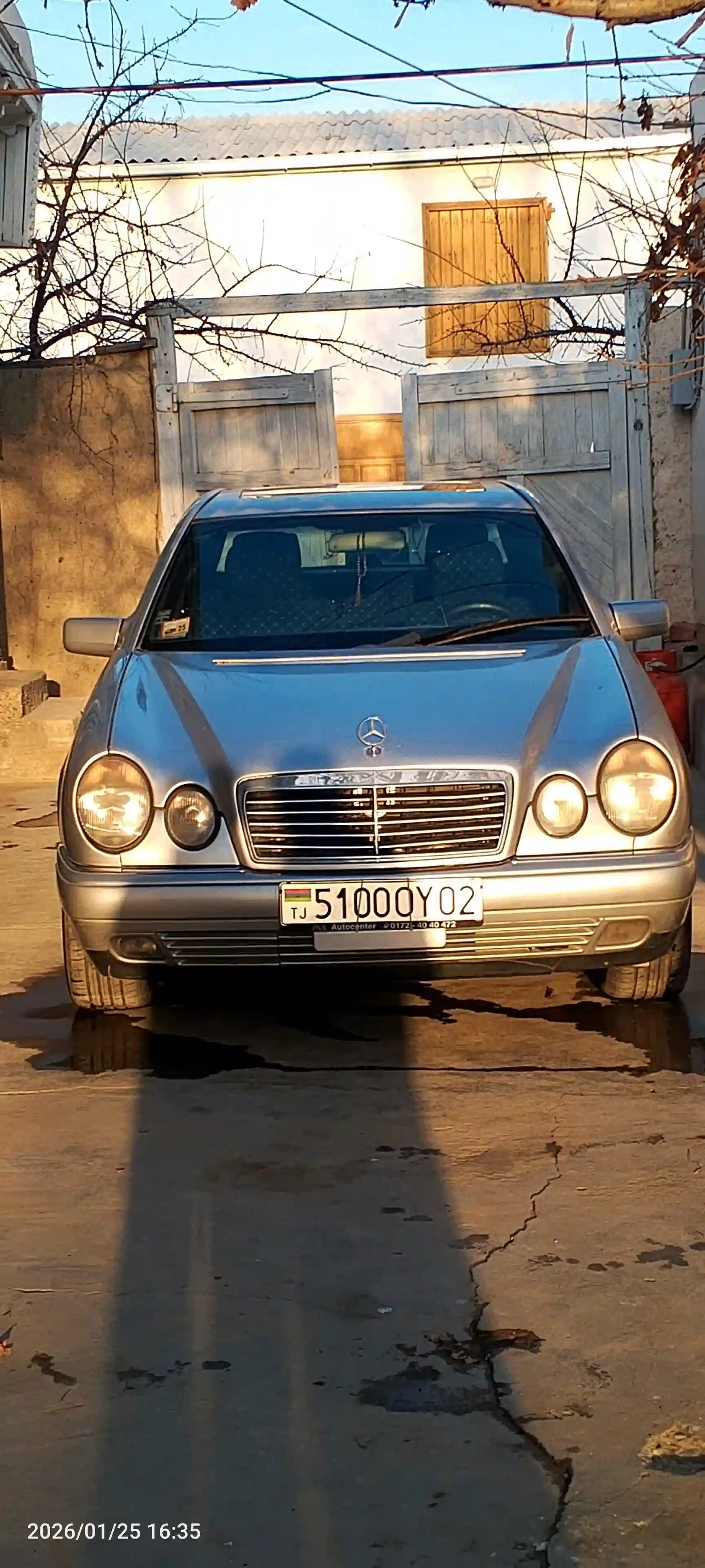 Mercedes-benz E class 1998